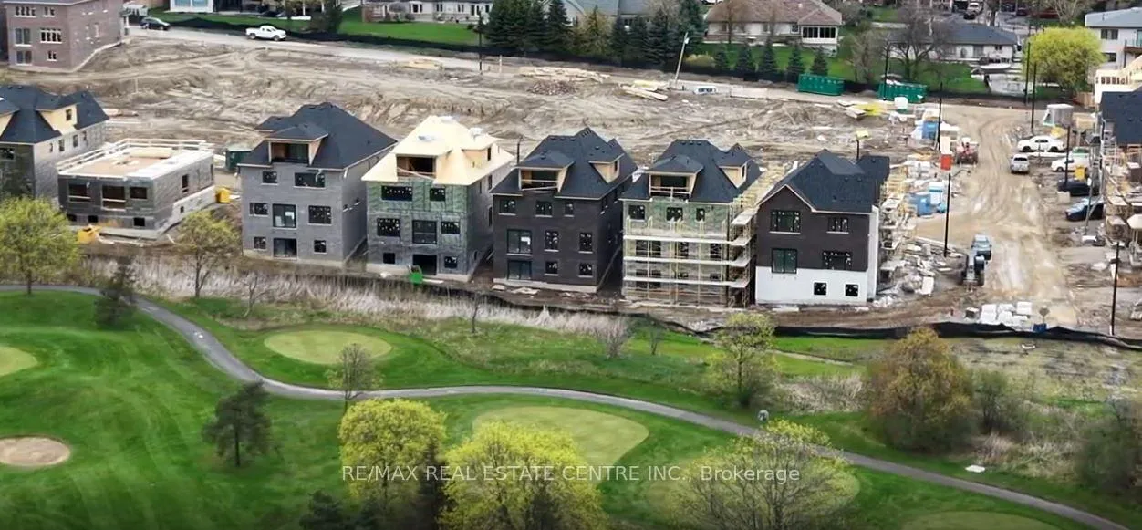 Photo 7 of 22 Ironway Road, Brampton, Credit Valley — HOMEH
