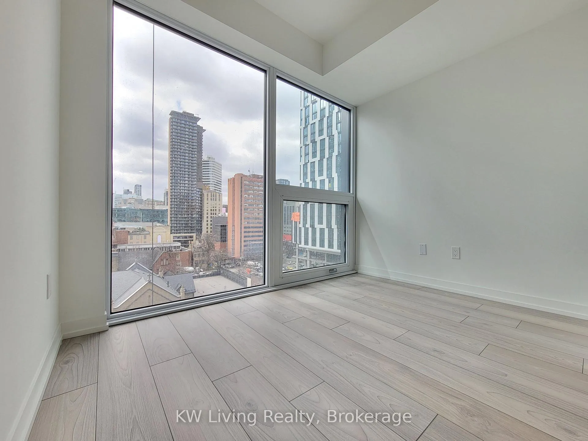 Photo 12 of Unit 908, 82 Dalhousie Street, Toronto, Church-Yonge Corridor — HOMEH