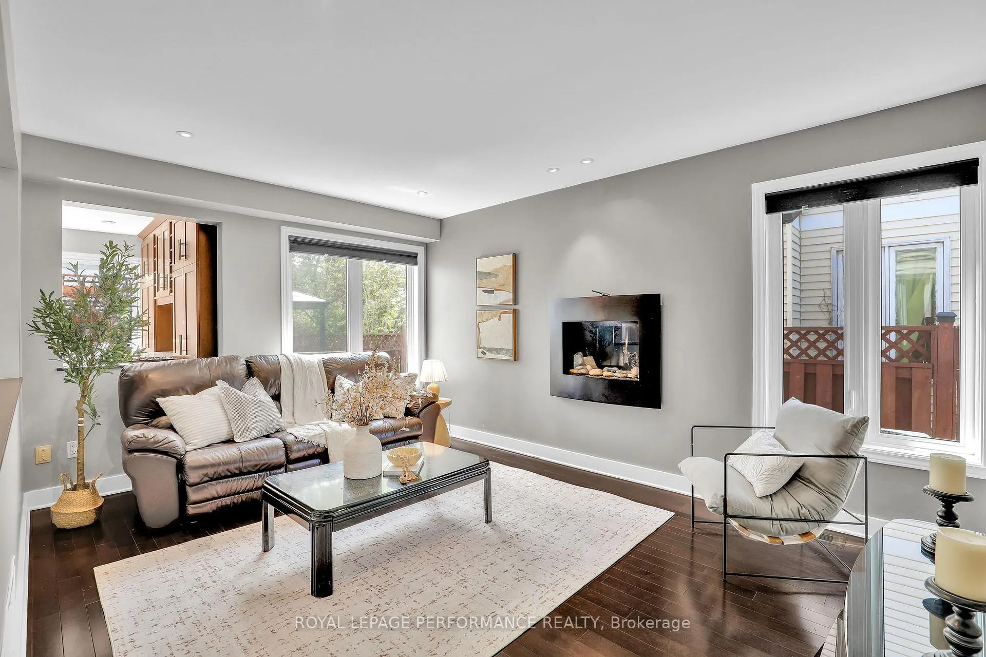 Photo 12 of 50 Picasso Drive, Ottawa, Hunt Club Park — HOMEH
