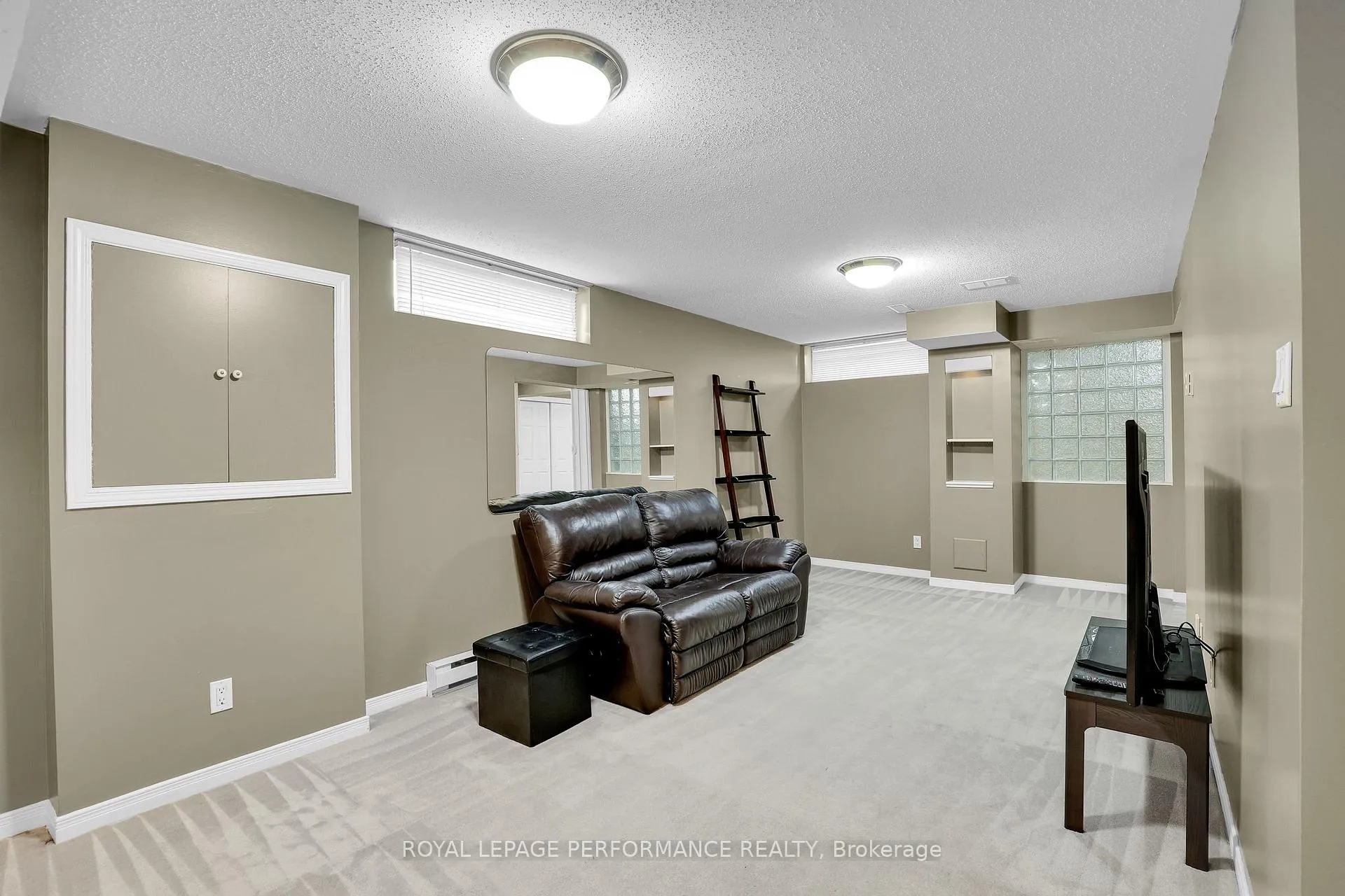 Photo 30 of 50 Picasso Drive, Ottawa, Hunt Club Park — HOMEH
