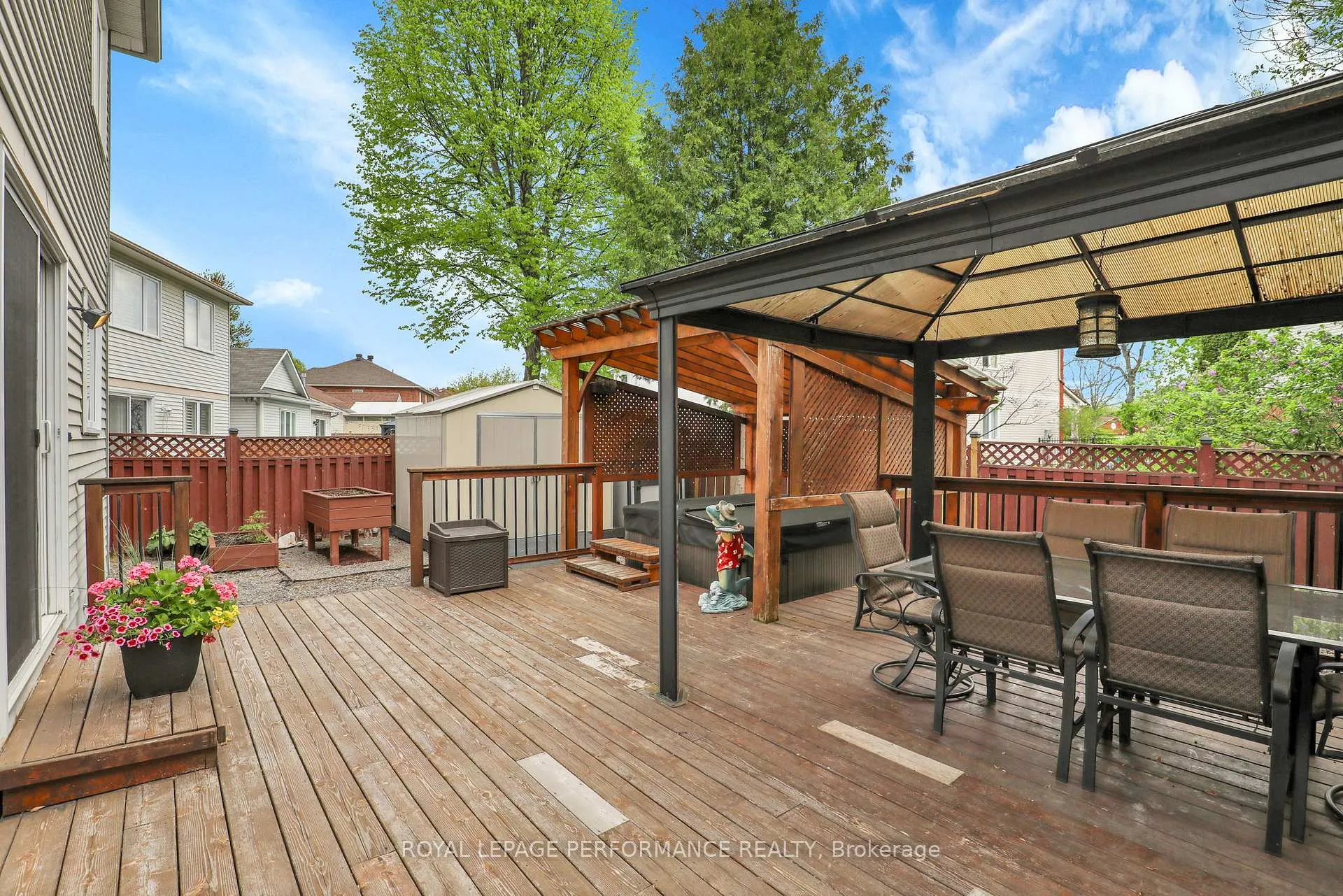 Photo 38 of 50 Picasso Drive, Ottawa, Hunt Club Park — HOMEH