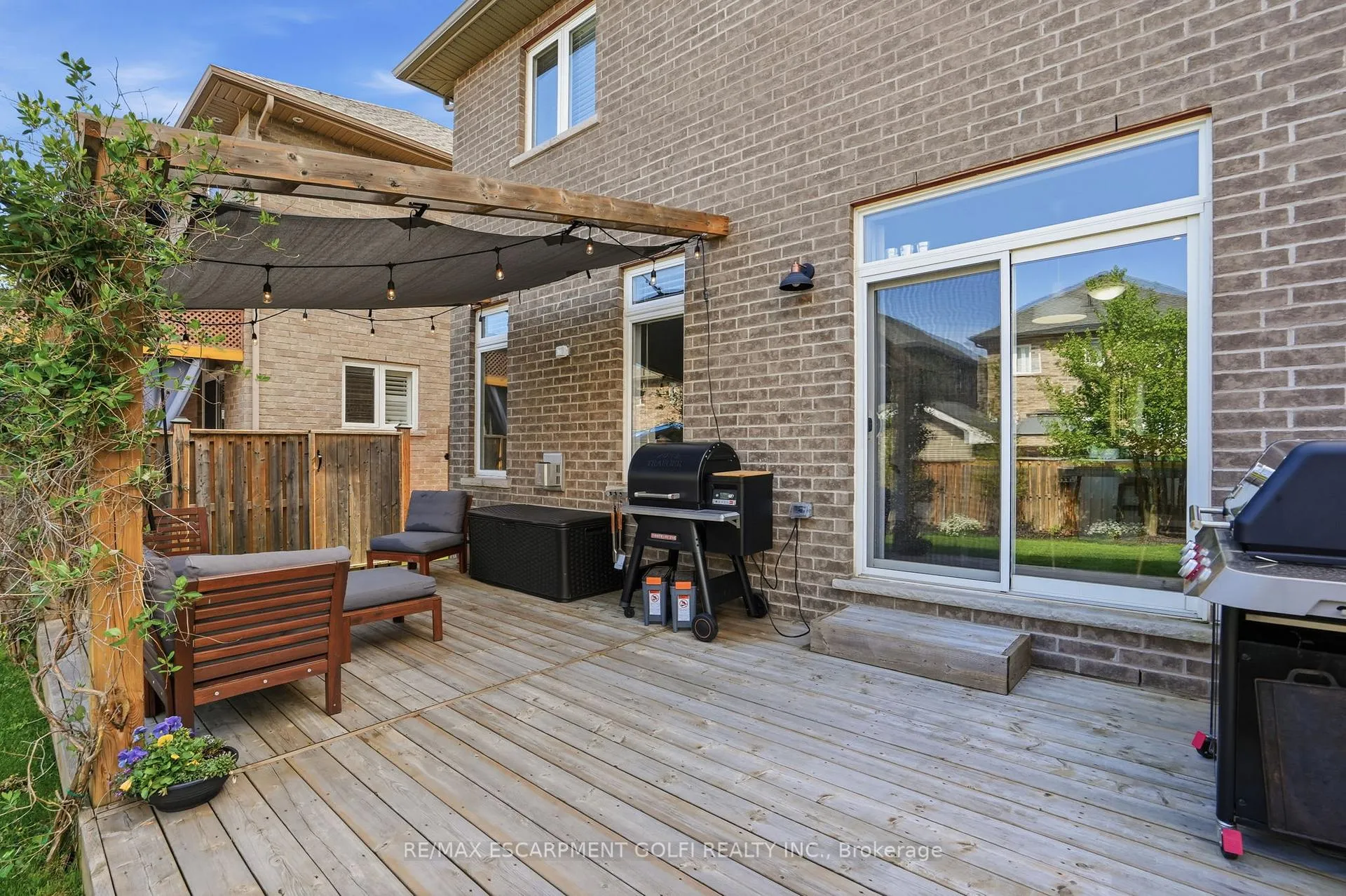 Photo 31 of 49 Narbonne Crescent, Hamilton, Stoney Creek Mountain — HOMEH