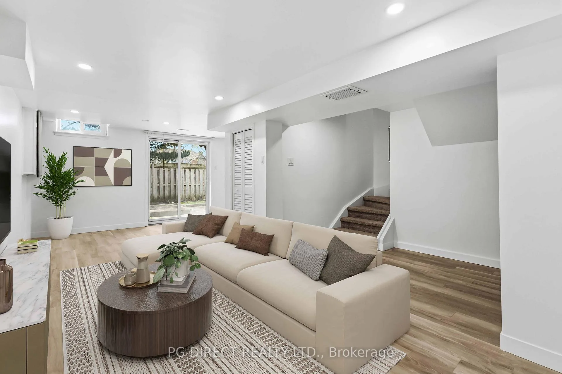 Photo 15 of Unit 51, 580 Eyer Drive, Pickering, West Shore — HOMEH