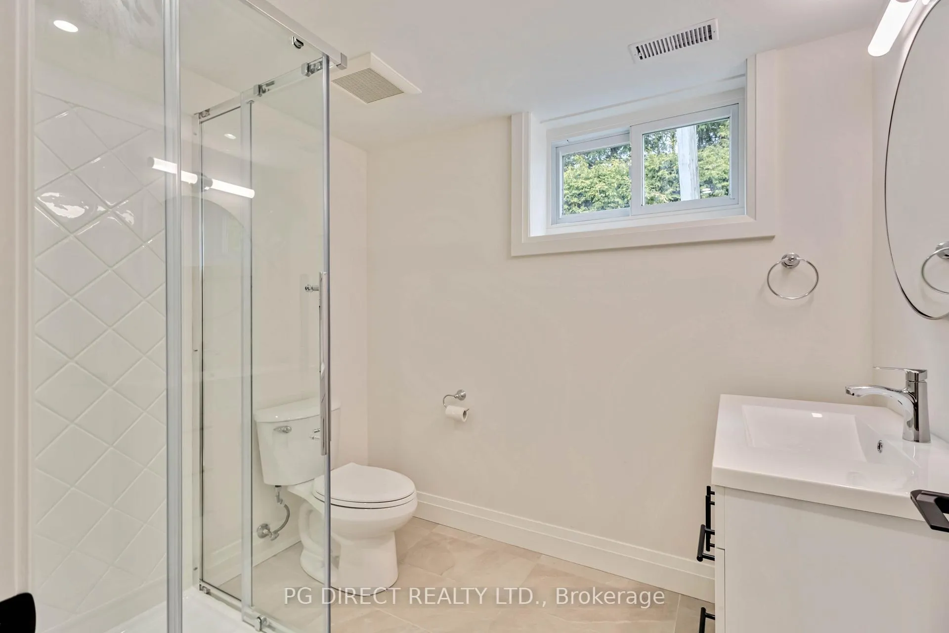 Photo 17 of 14 Heber Down Crescent, Whitby, Brooklin — HOMEH