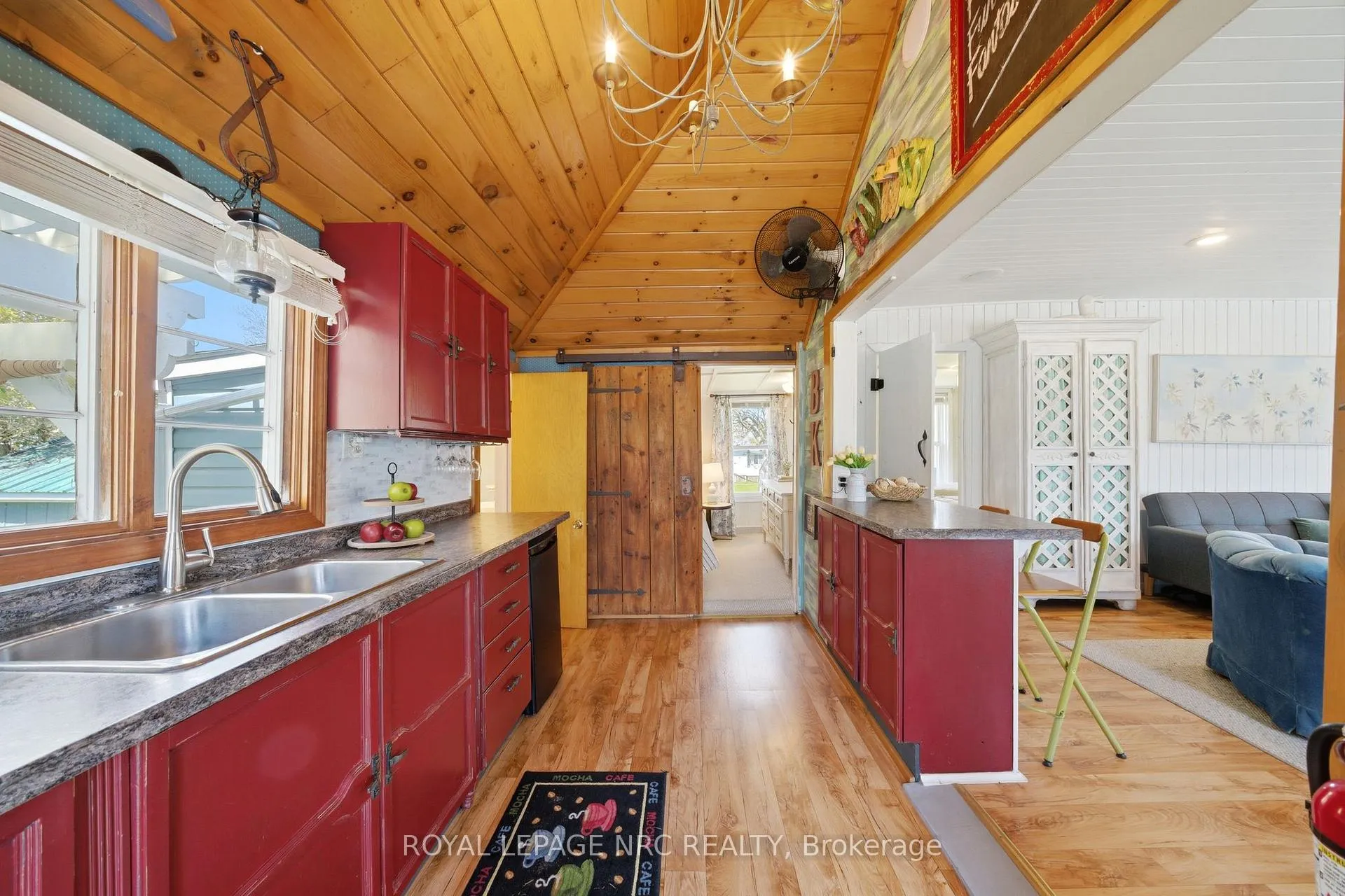 Photo 4 of 12235 Lakeshore Road, Wainfleet, Lakeshore — HOMEH