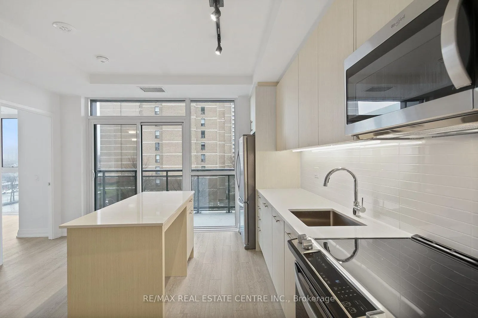 Photo 10 of Unit 409, 286 Main Street, Toronto, East End-Danforth — HOMEH