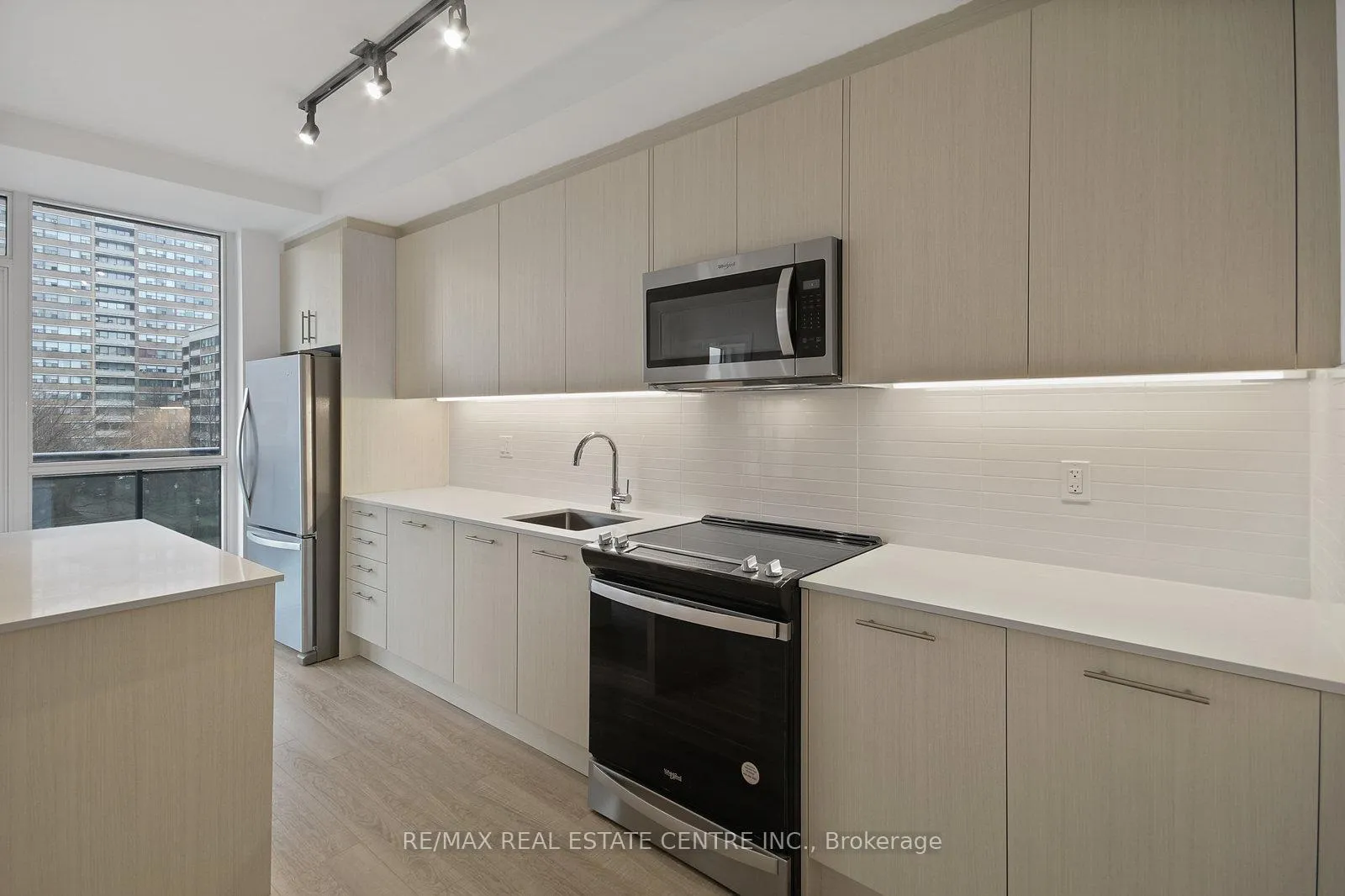 Photo 11 of Unit 409, 286 Main Street, Toronto, East End-Danforth — HOMEH