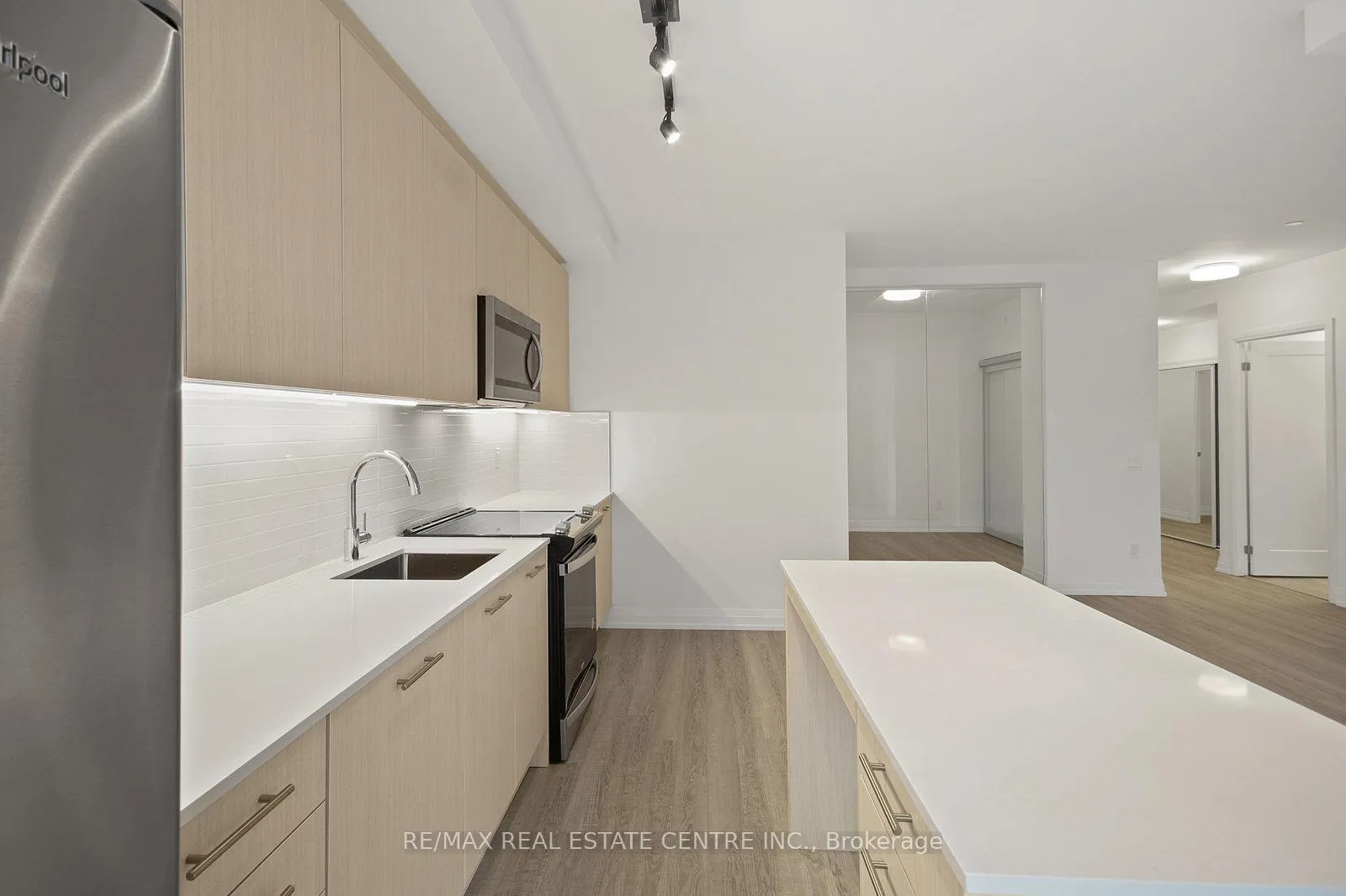 Photo 13 of Unit 409, 286 Main Street, Toronto, East End-Danforth — HOMEH