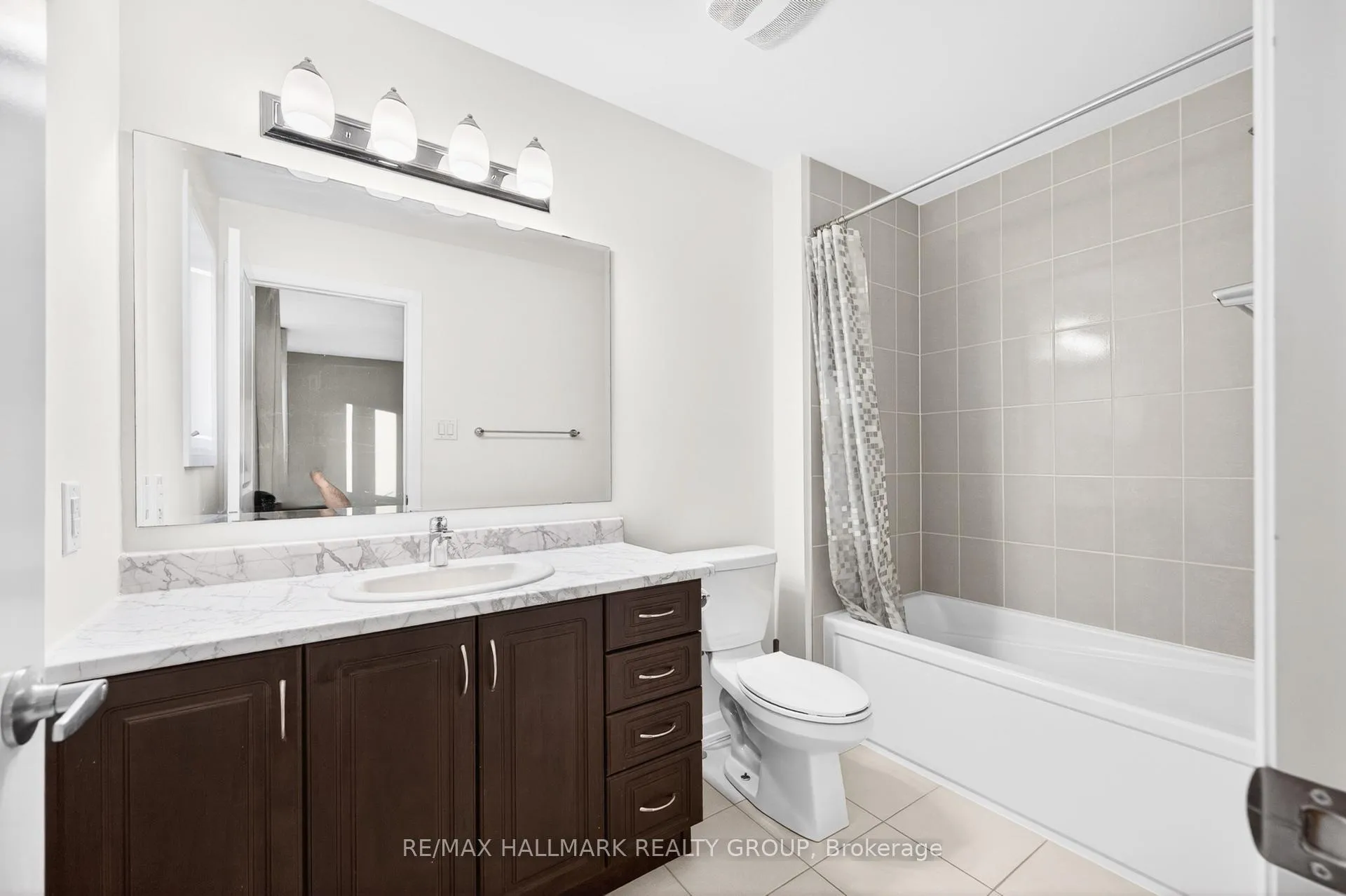 Photo 30 of 116 Maynooth Court, Ottawa, Barrhaven - Half Moon Bay — HOMEH