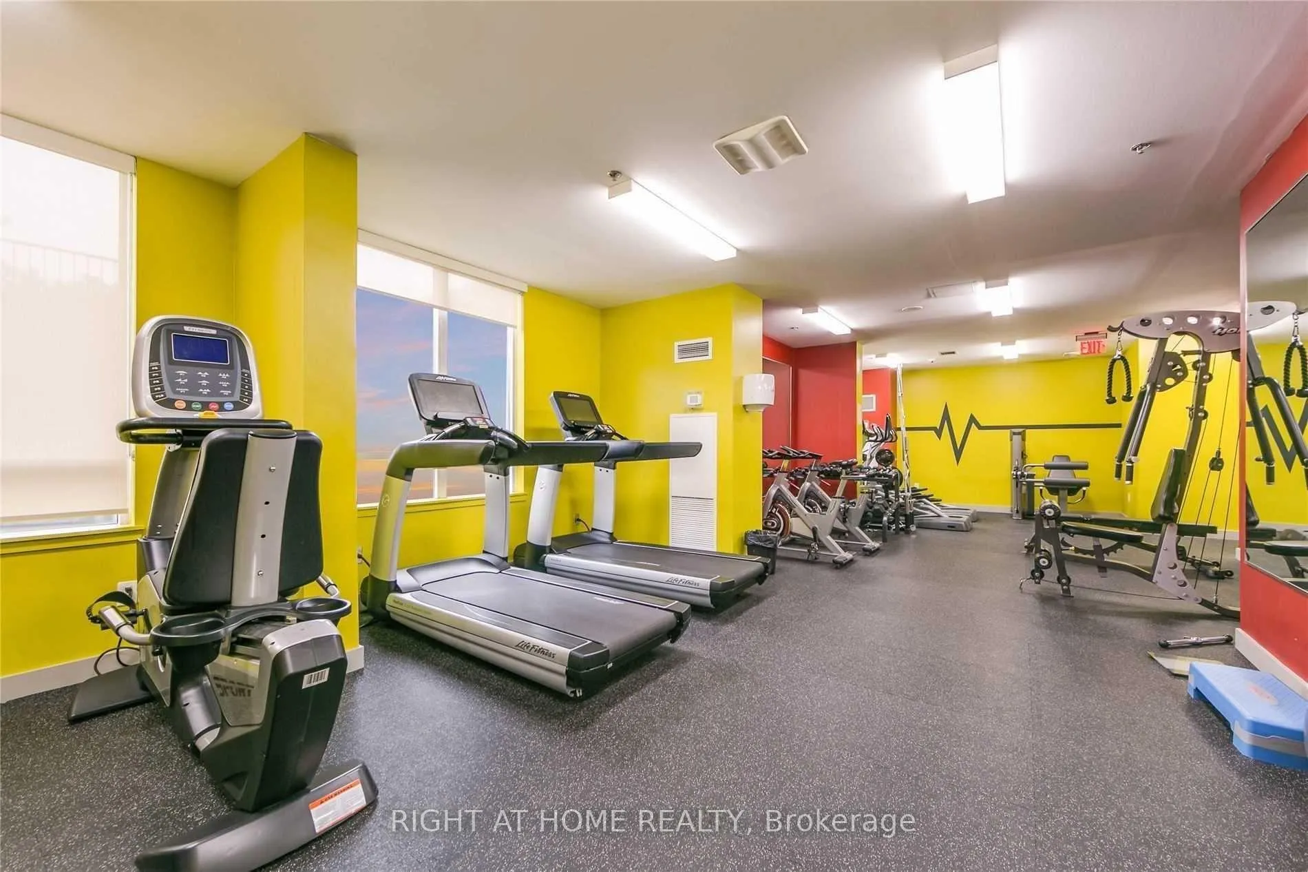 Photo 15 of Unit 1016, 812 Lansdowne Avenue, Toronto, Dovercourt-Wallace Emerson-Junction — HOMEH
