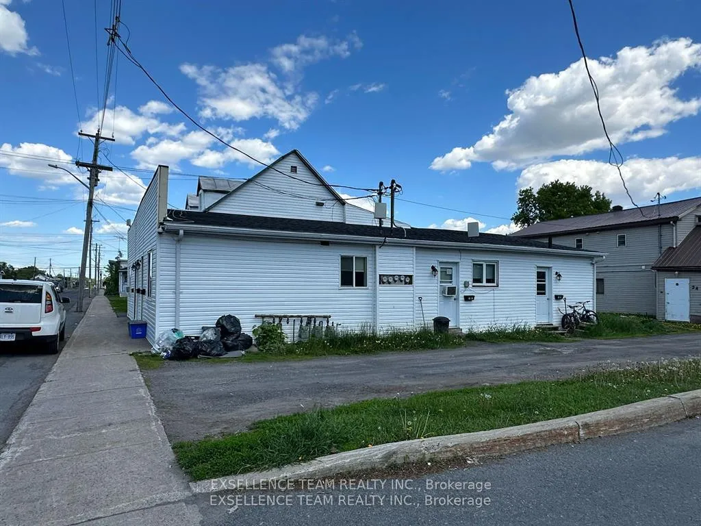Photo 6 of 28 Lochiel Road, North Glengarry, Alexandria — HOMEH