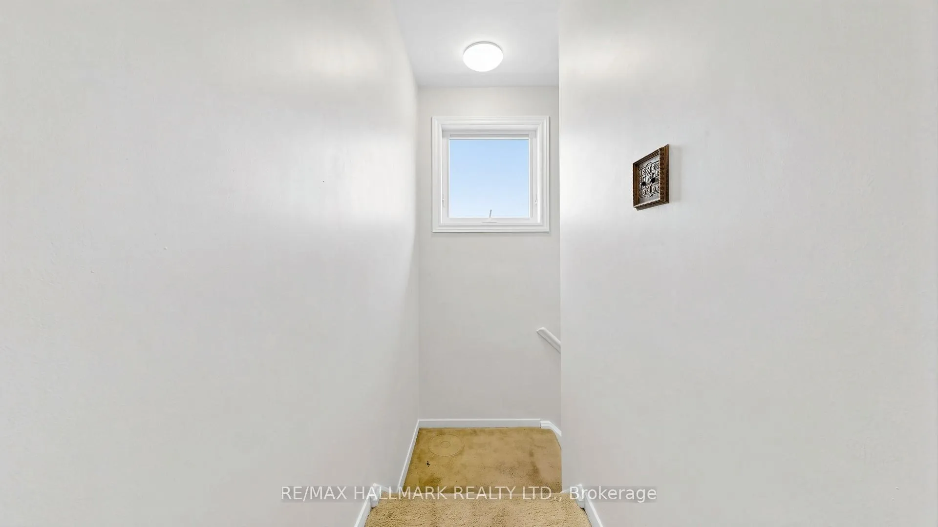 Photo 11 of 9 Rubydale Gardens, North York, Humber Summit — HOMEH