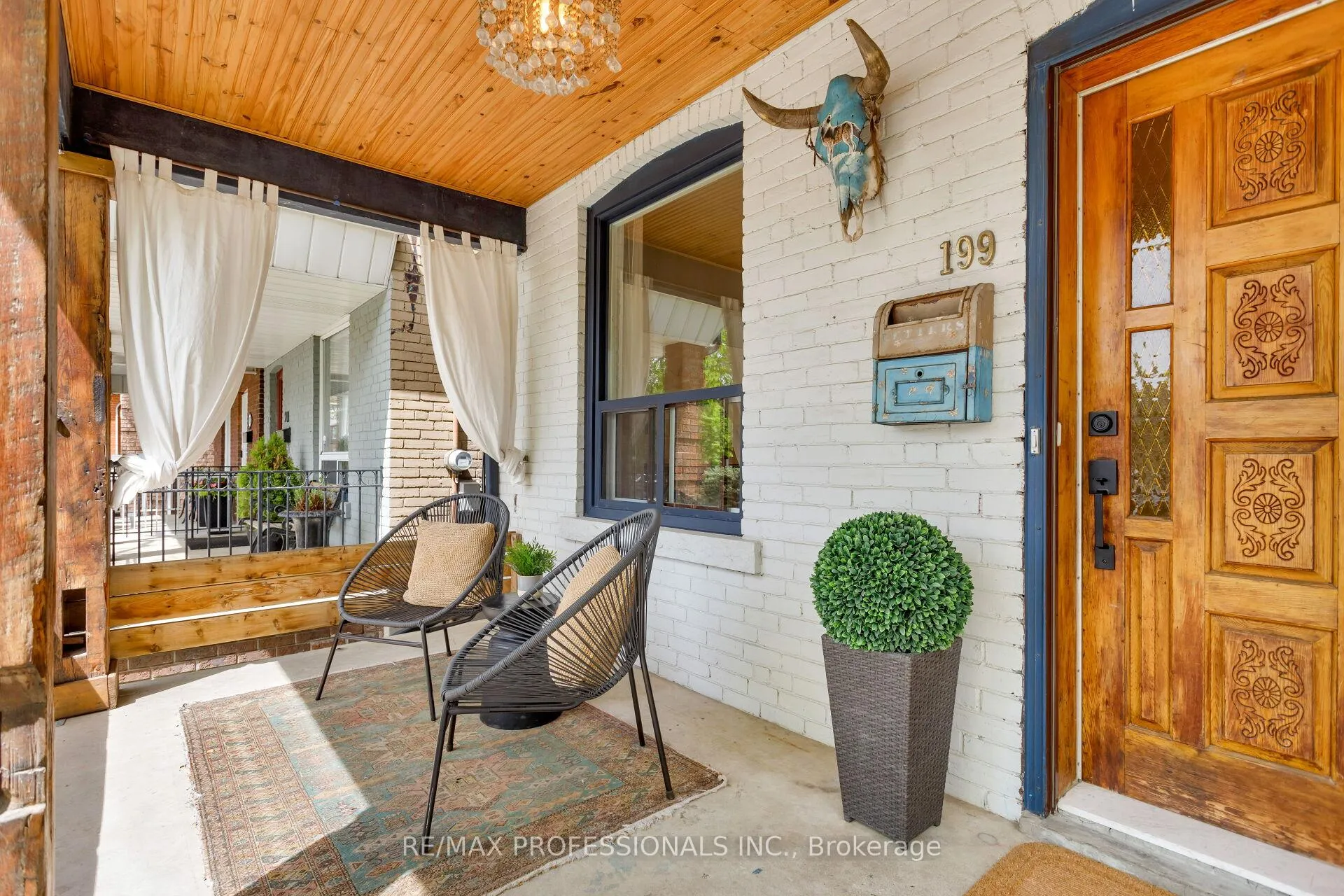 Photo 3 of 199 Osler Street, Toronto, Weston-Pellam Park — HOMEH
