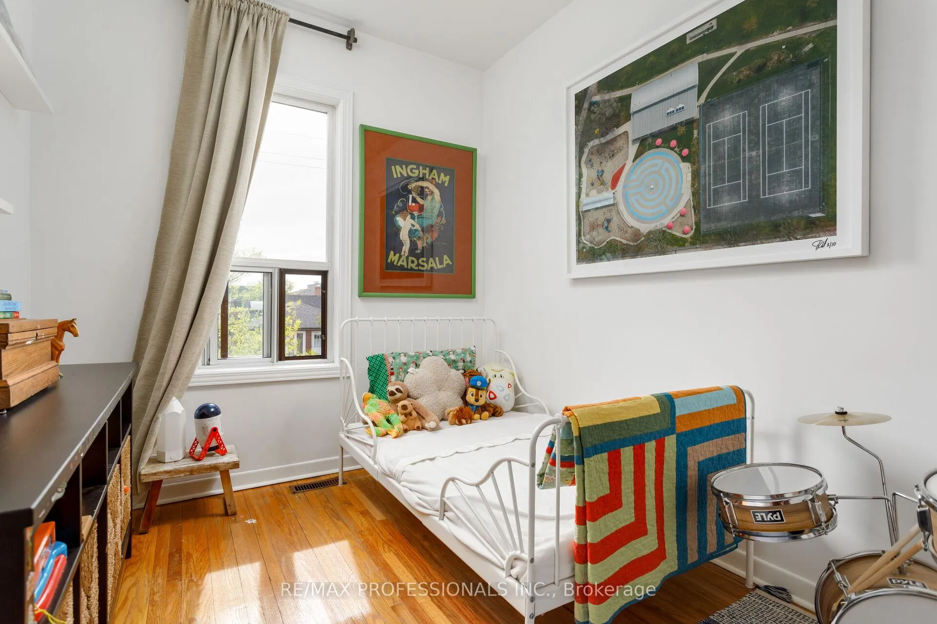 Photo 33 of 199 Osler Street, Toronto, Weston-Pellam Park — HOMEH