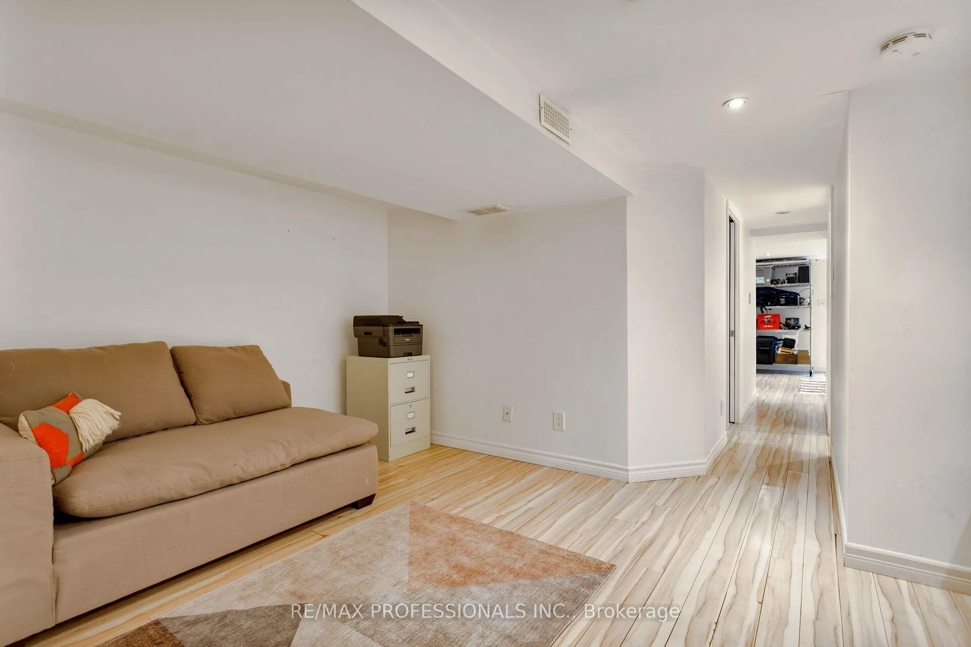 Photo 40 of 199 Osler Street, Toronto, Weston-Pellam Park — HOMEH