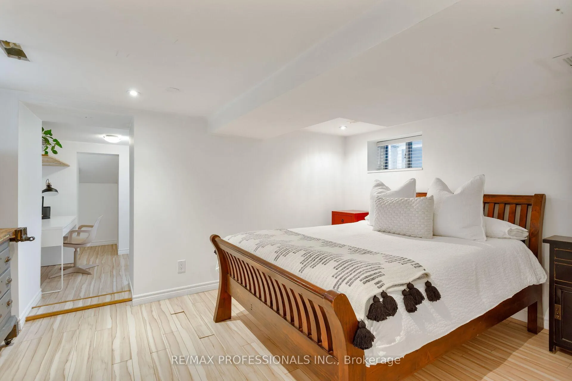 Photo 43 of 199 Osler Street, Toronto, Weston-Pellam Park — HOMEH