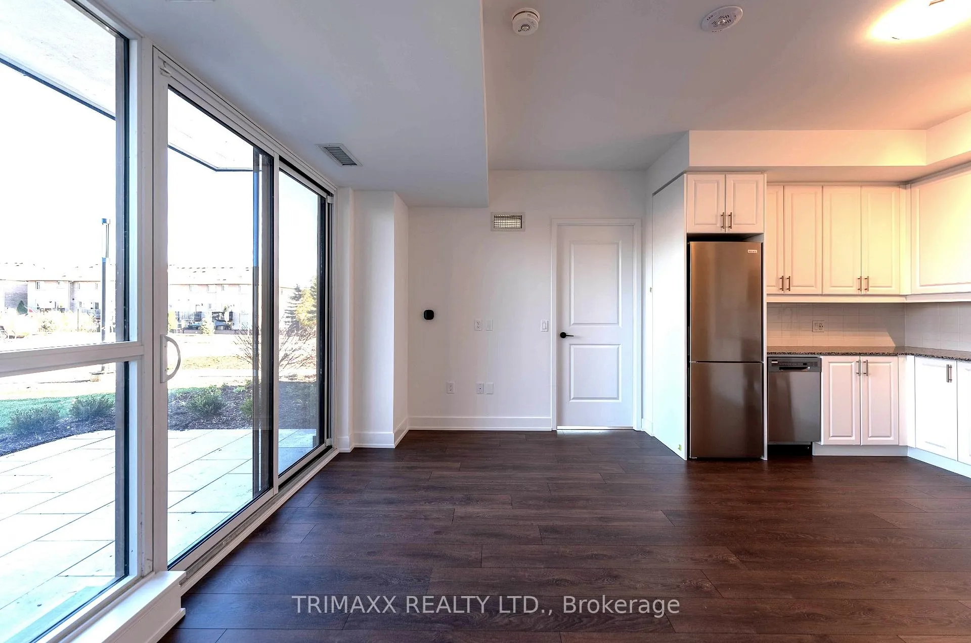 Photo 7 of Unit 107, 2333 Khalsa Gate, Oakville, Westmount — HOMEH