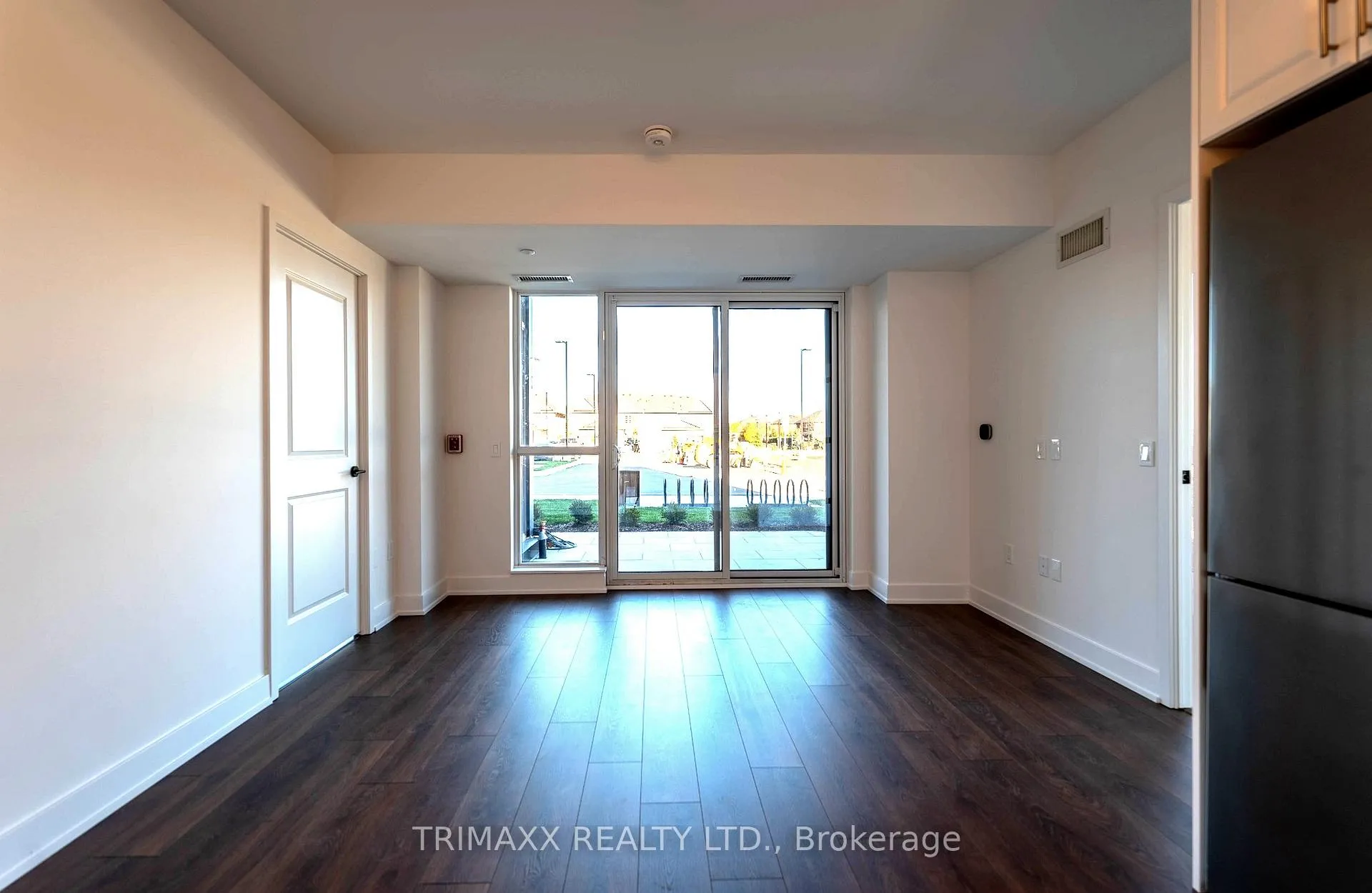 Photo 9 of Unit 107, 2333 Khalsa Gate, Oakville, Westmount — HOMEH