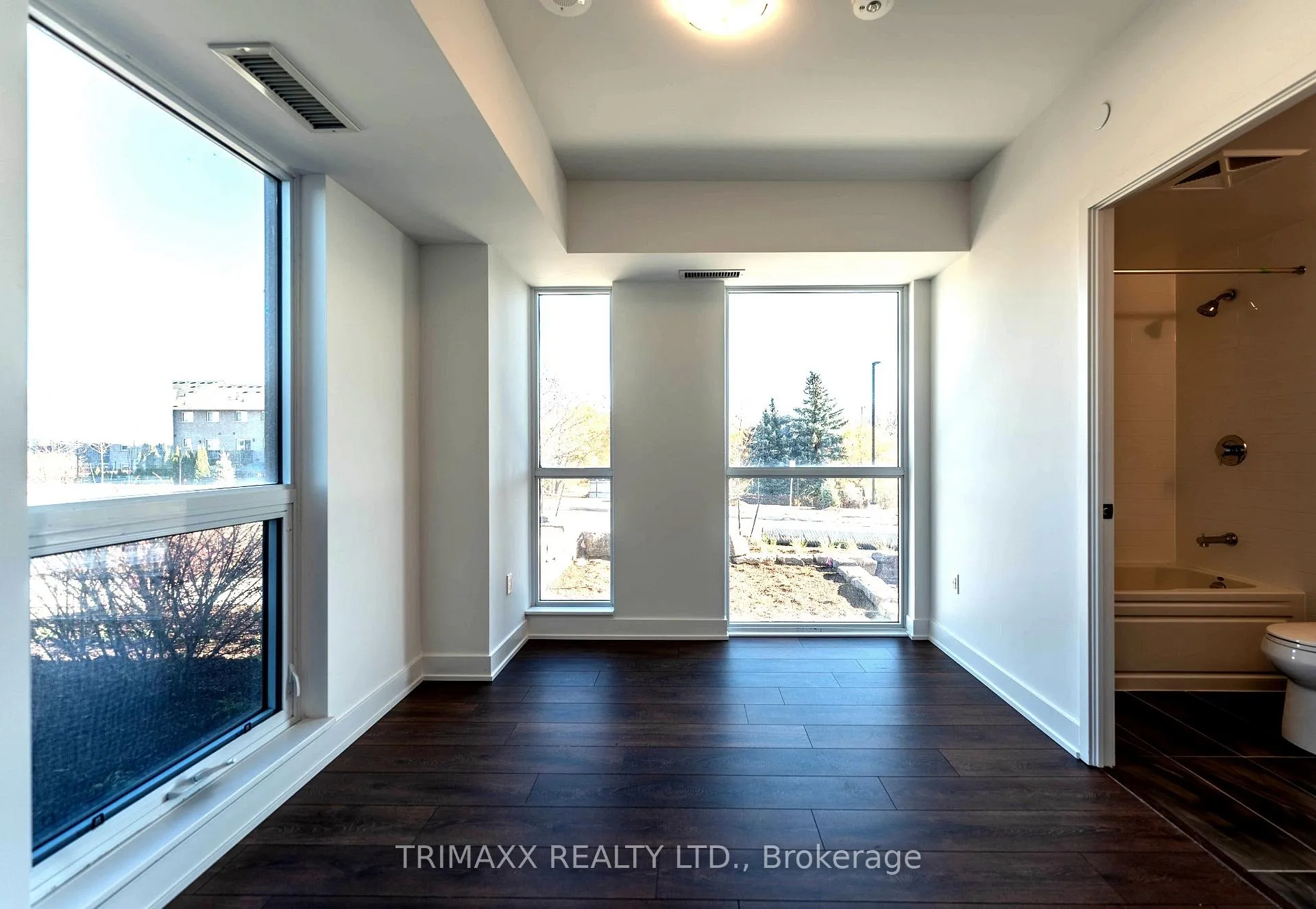 Photo 10 of Unit 107, 2333 Khalsa Gate, Oakville, Westmount — HOMEH