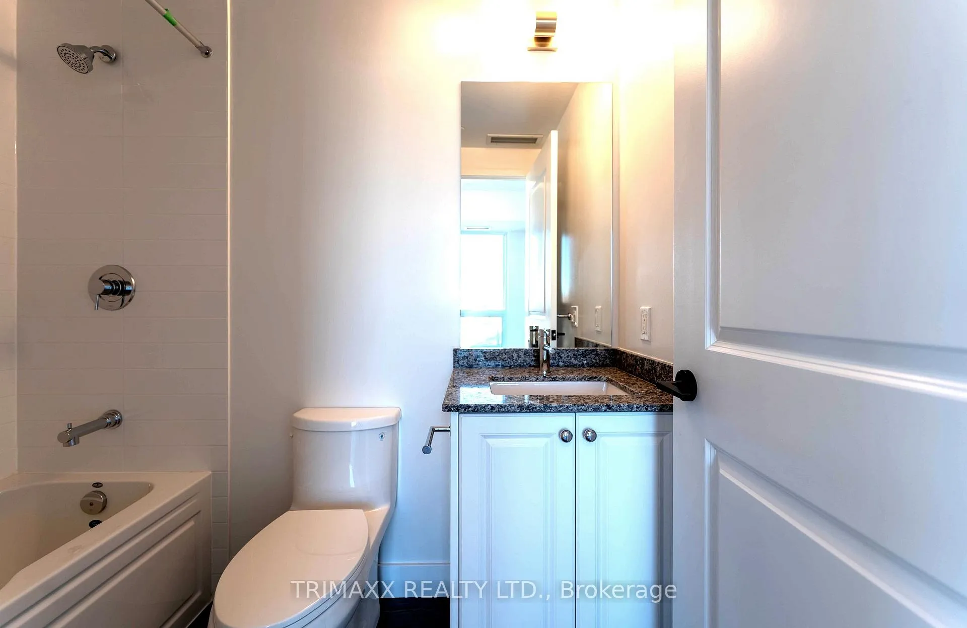 Photo 14 of Unit 107, 2333 Khalsa Gate, Oakville, Westmount — HOMEH