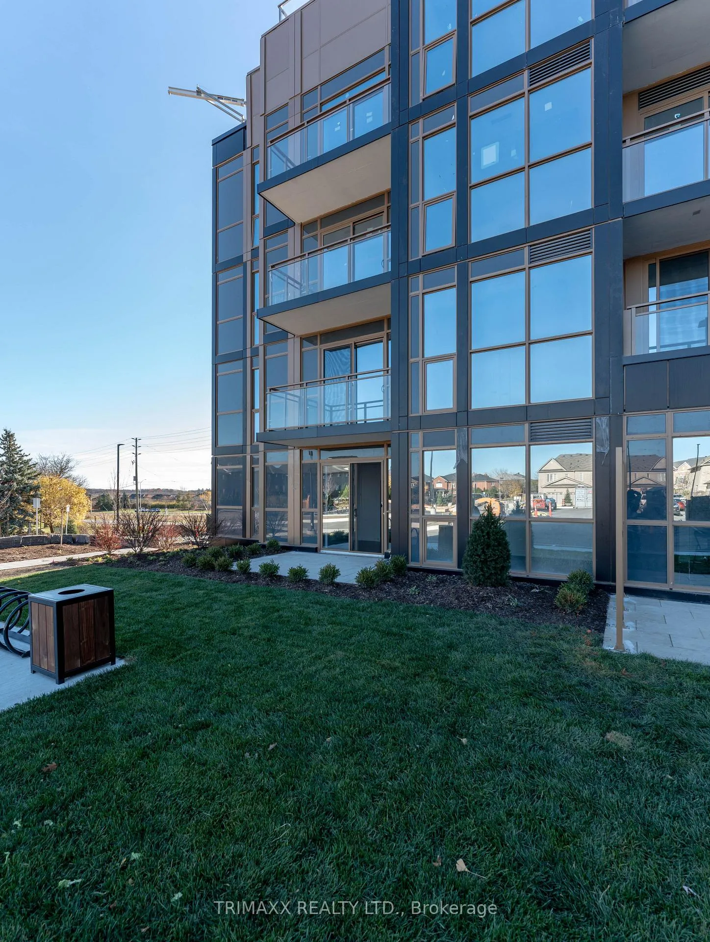 Photo 19 of Unit 107, 2333 Khalsa Gate, Oakville, Westmount — HOMEH
