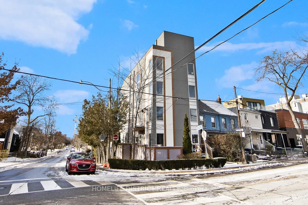 Photo of 243 Niagara Street