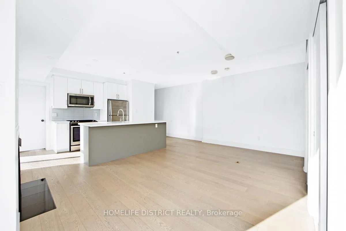 Photo 5 of 243 Niagara Street, Toronto, Niagara — HOMEH