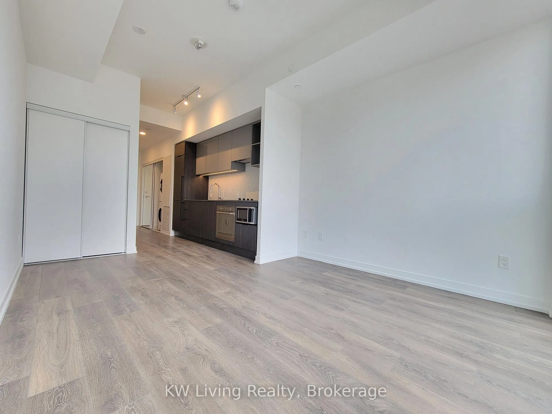 Photo 7 of Unit 2007, 82 Dalhousie Street, Toronto, Church-Yonge Corridor — HOMEH