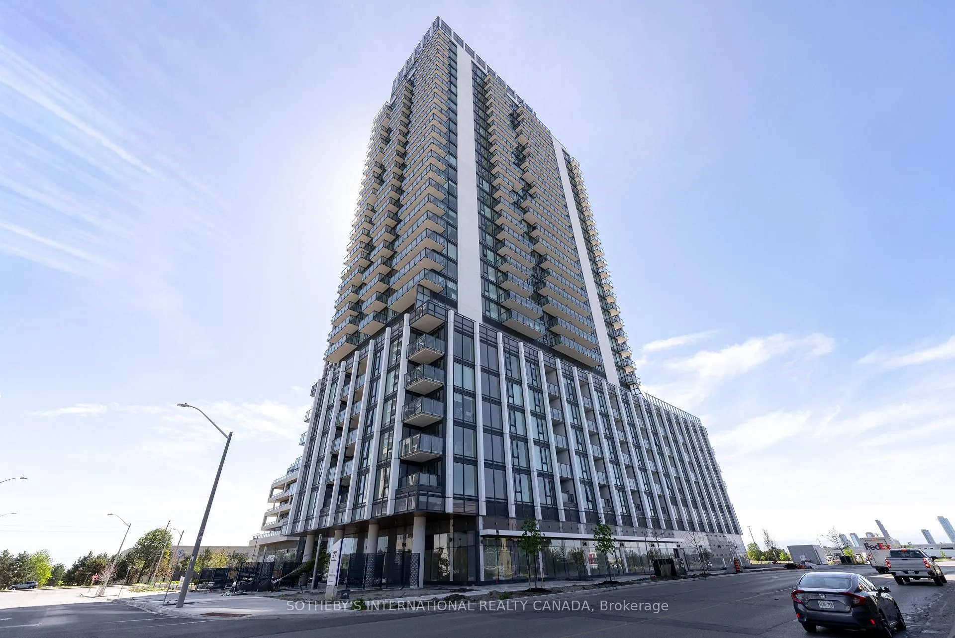 Photo 2 of Unit 2007, 27 Korda Gate, Vaughan, Vellore Village — HOMEH