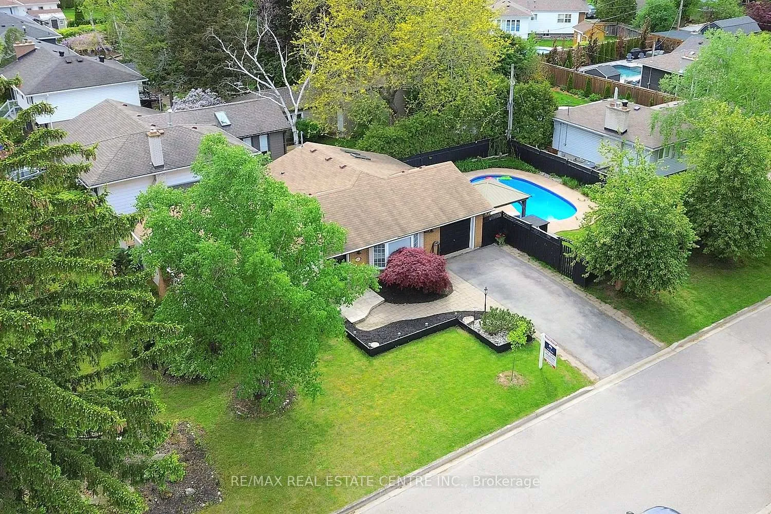 Photo 5 of 5187 Cedarbrook Crescent, Burlington, Appleby — HOMEH