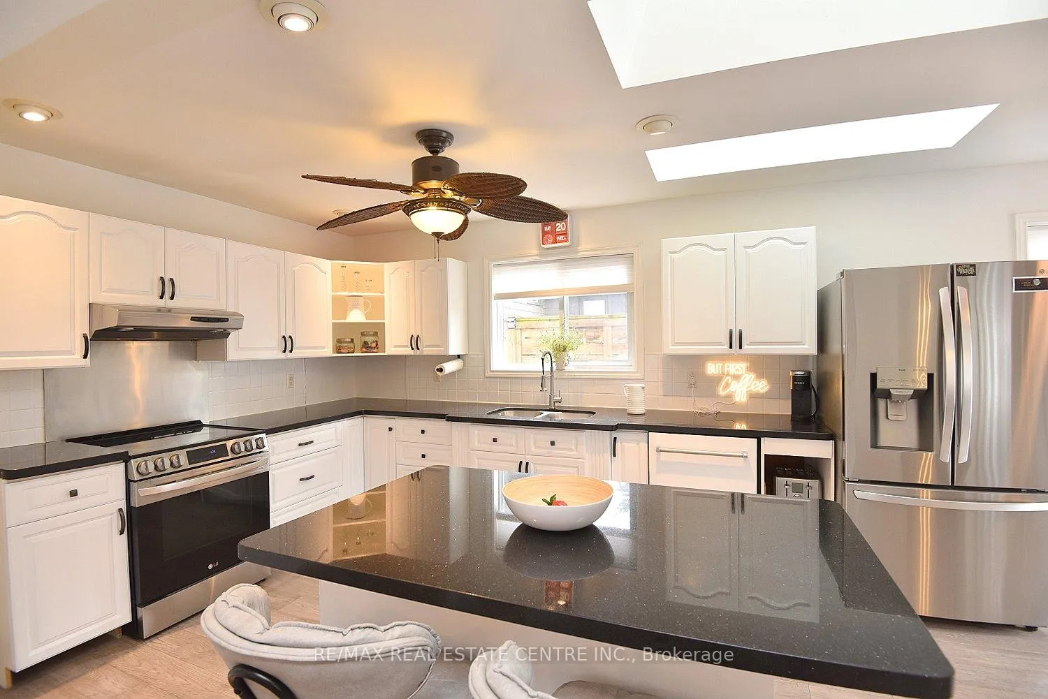 Photo 16 of 5187 Cedarbrook Crescent, Burlington, Appleby — HOMEH