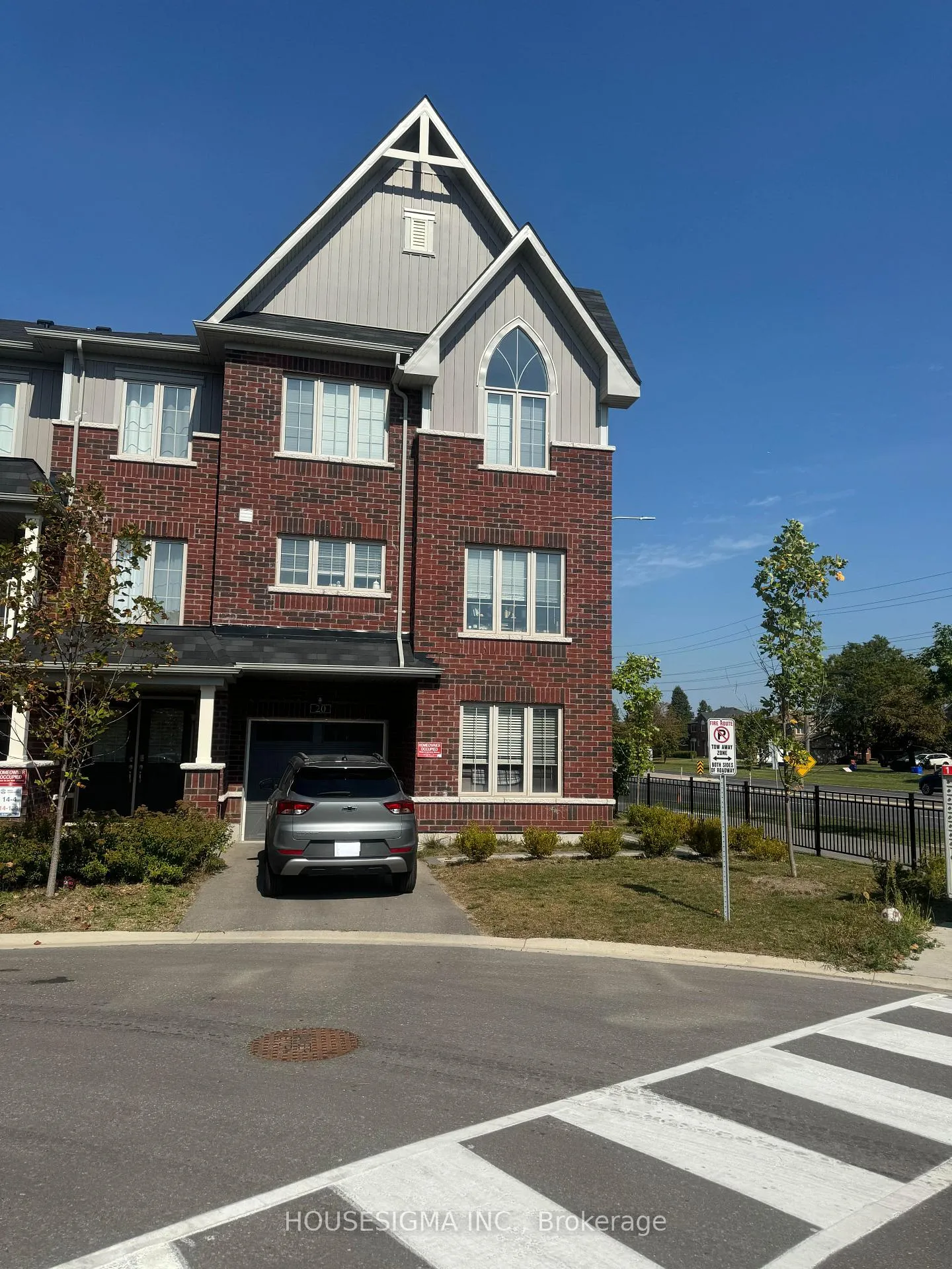 Photo 1 of 20 Mappin Way, Whitby, Rolling Acres — HOMEH