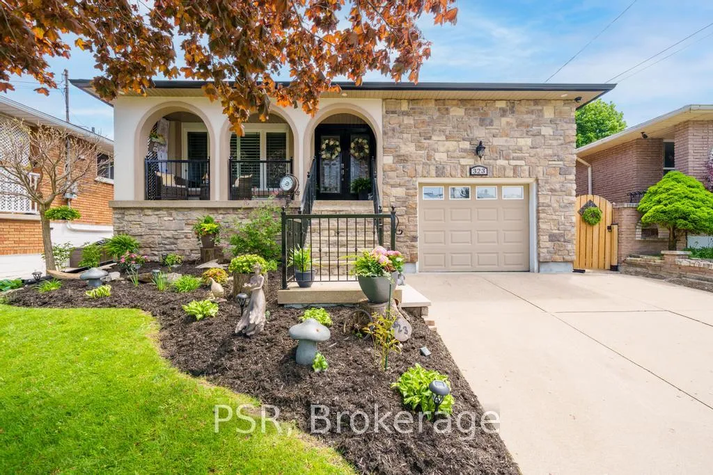 Photo 3 of 323 Queen Victoria Drive, Hamilton, Quinndale — HOMEH