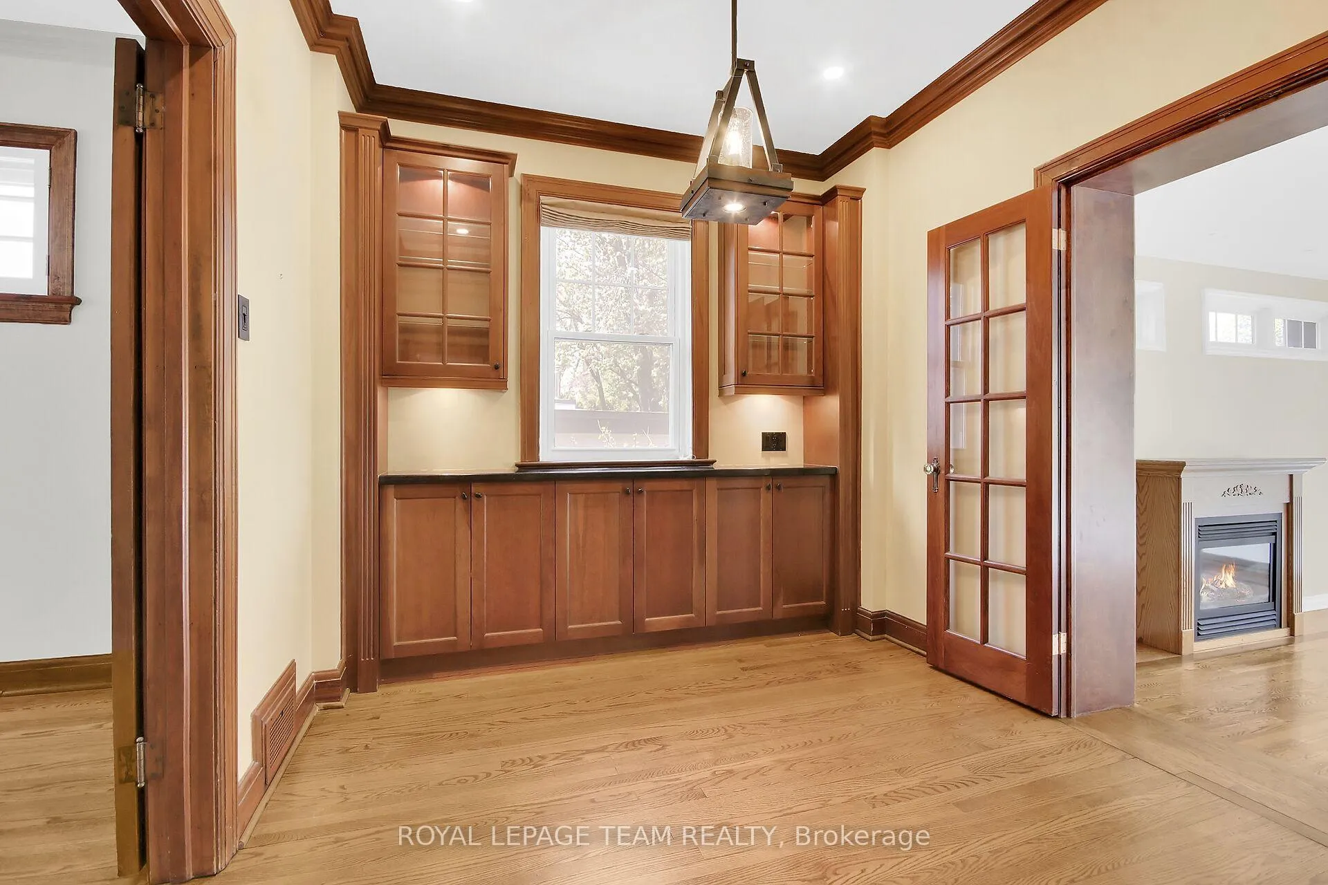 Photo 12 of 39 Crescent Heights, Ottawa, Dows Lake — HOMEH