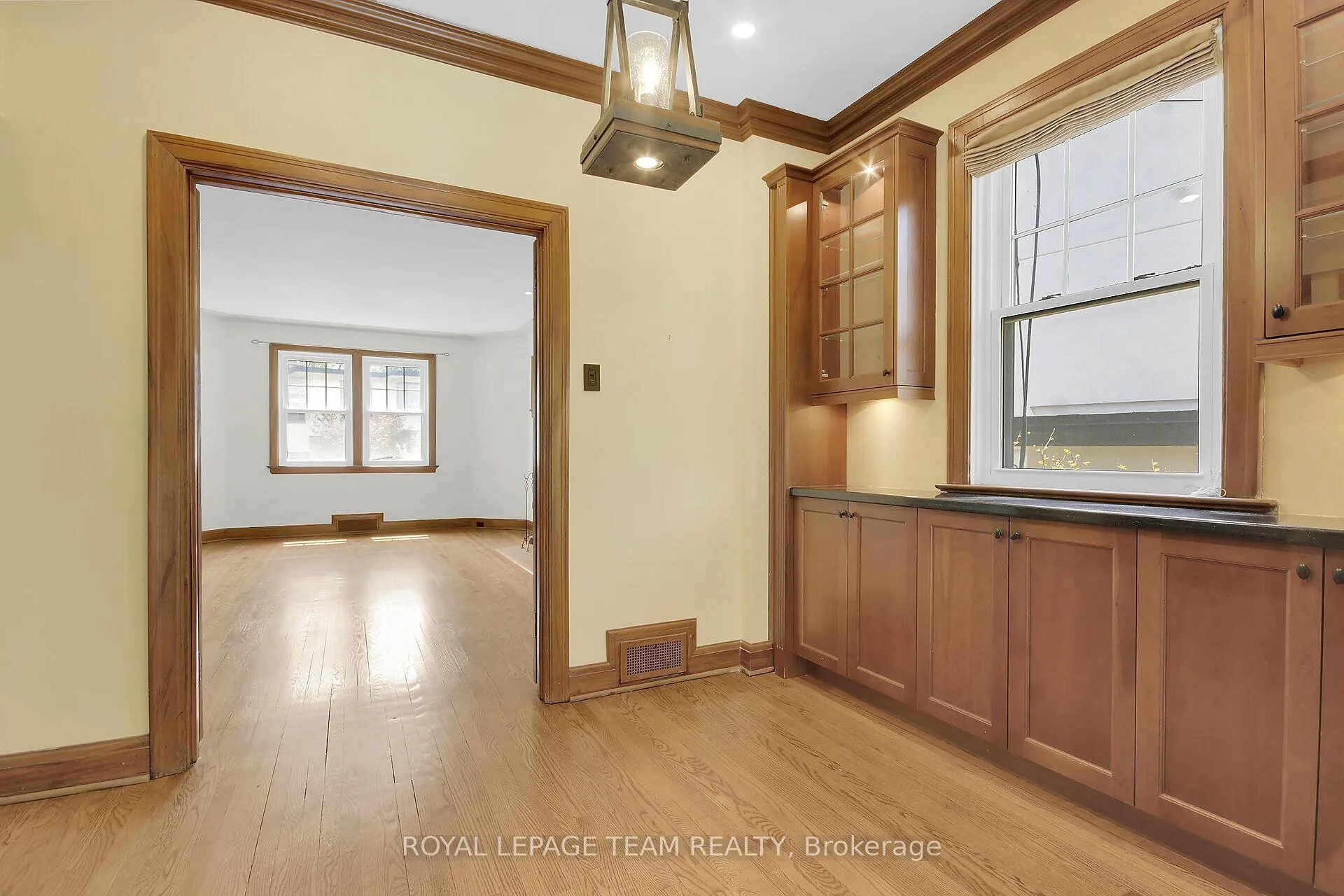 Photo 13 of 39 Crescent Heights, Ottawa, Dows Lake — HOMEH