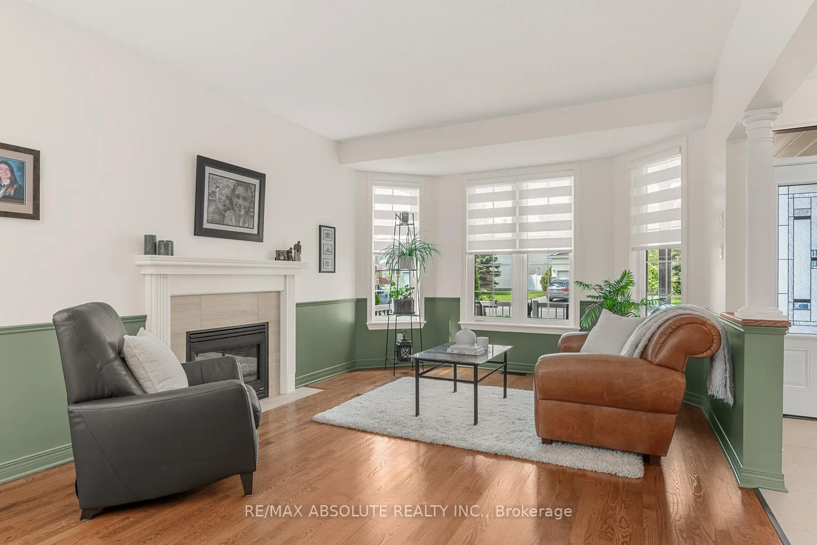 Photo 7 of 98 Yoho Drive, Ottawa, Kanata - Bridlewood — HOMEH