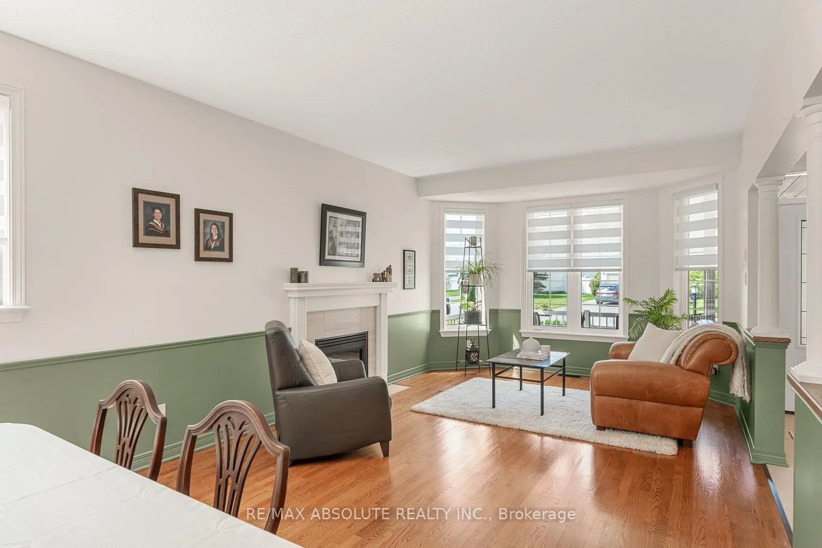Photo 13 of 98 Yoho Drive, Ottawa, Kanata - Bridlewood — HOMEH