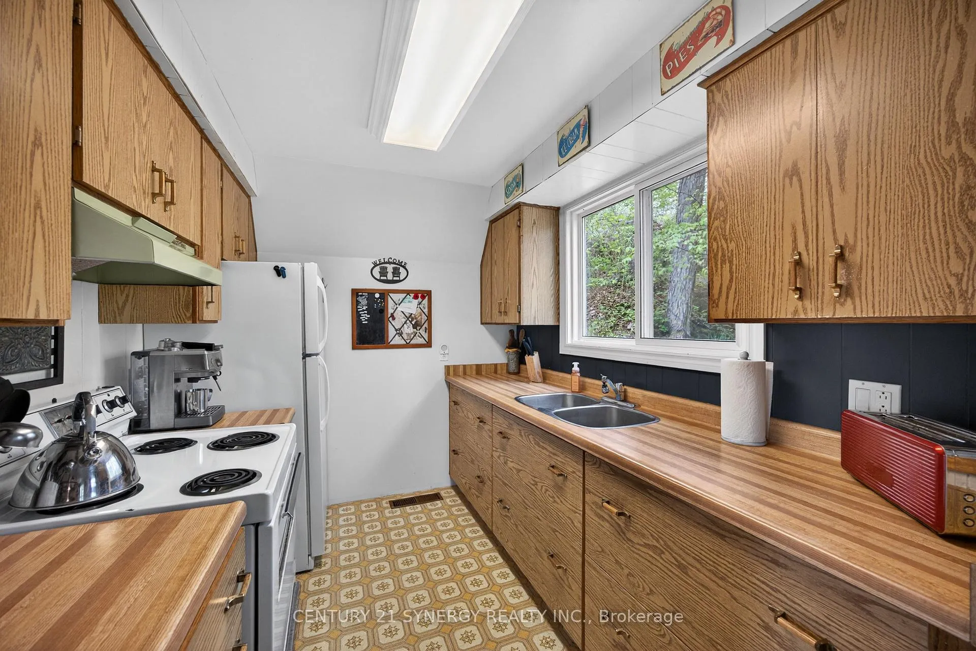 Photo 23 of 281 Pine Shores Lane, Frontenac, Frontenac South — HOMEH