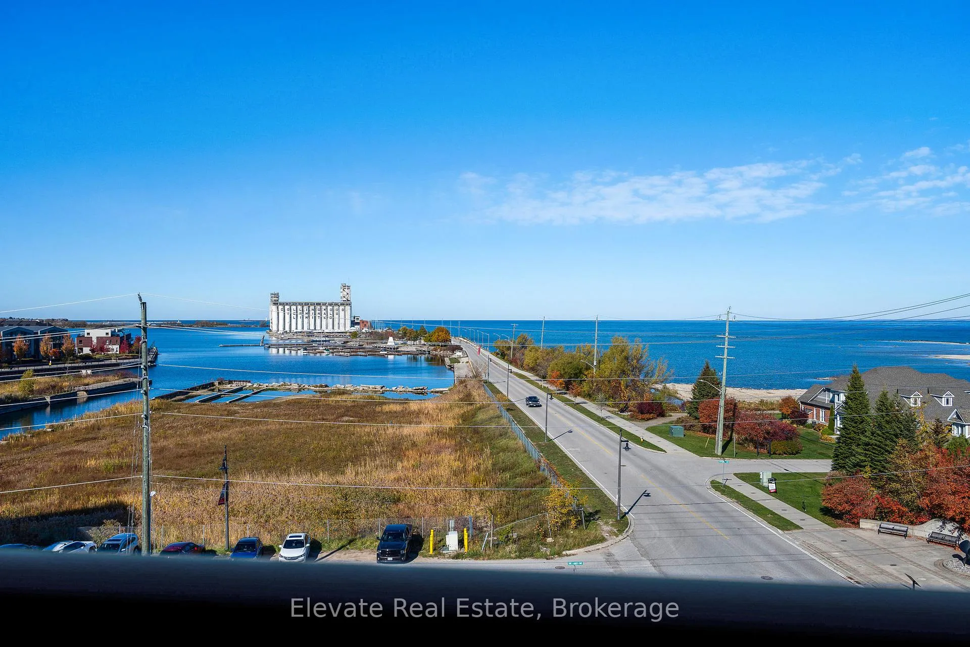 Photo 9 of Unit 405, 31 Huron Street, Collingwood — HOMEH