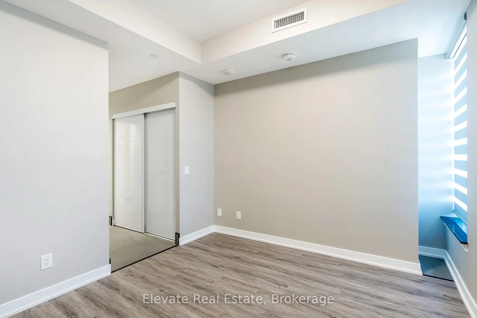 Photo 31 of Unit 405, 31 Huron Street, Collingwood — HOMEH