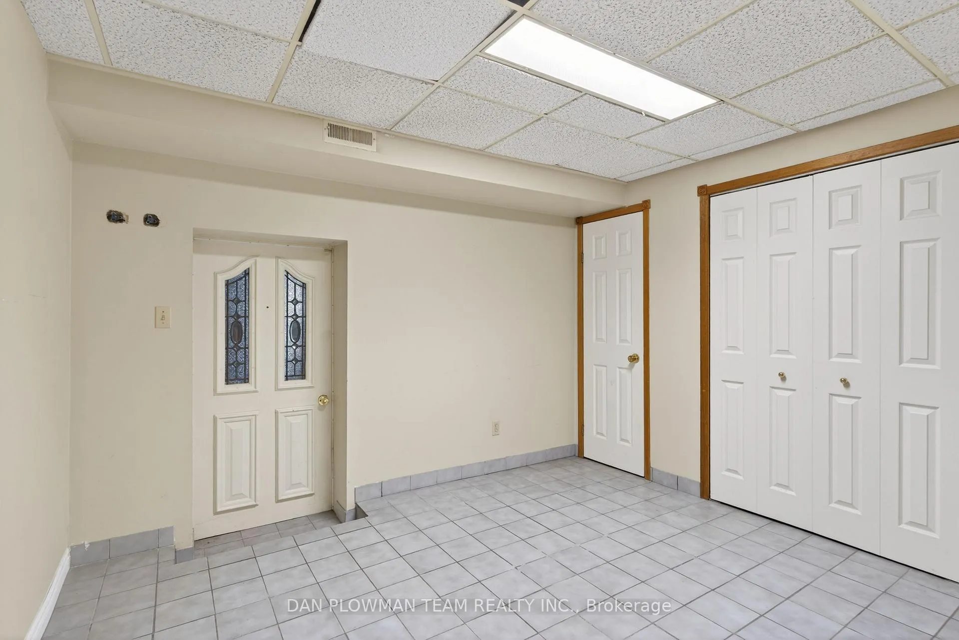 Photo 38 of 357 Powell Road, Whitby, Blue Grass Meadows — HOMEH