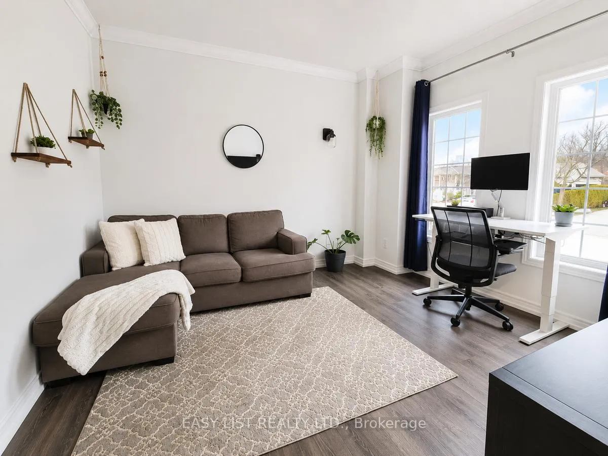 Photo 12 of 111 Parkview Lane, Guelph/Eramosa, Rockwood — HOMEH