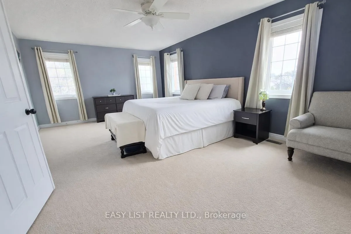 Photo 17 of 111 Parkview Lane, Guelph/Eramosa, Rockwood — HOMEH