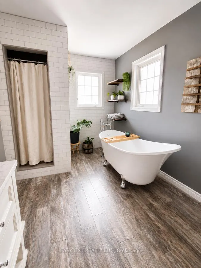 Photo 20 of 111 Parkview Lane, Guelph/Eramosa, Rockwood — HOMEH