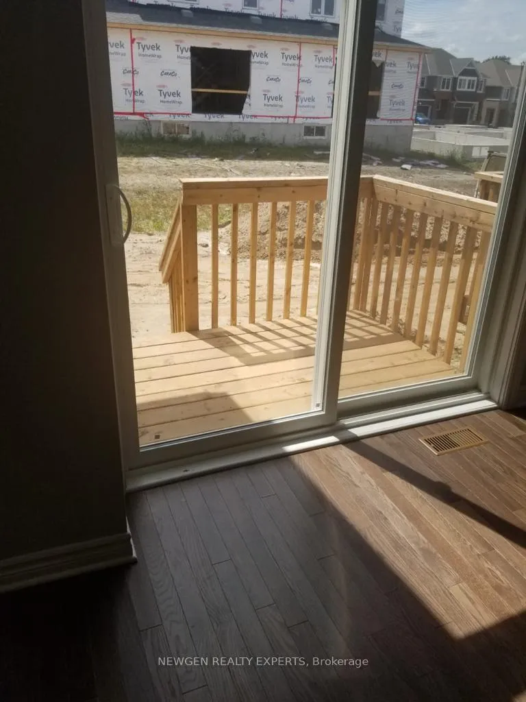 Photo 23 of 1510 Scarlet Street, Kingston, Kingston East (Incl Barret Crt) — HOMEH