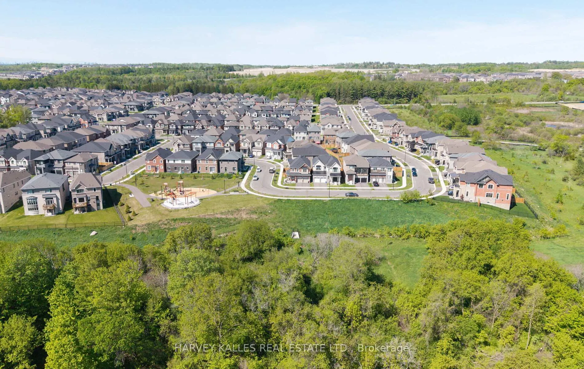 Photo 5 of 1520 Scarlett Trail, Pickering, Rural Pickering — HOMEH