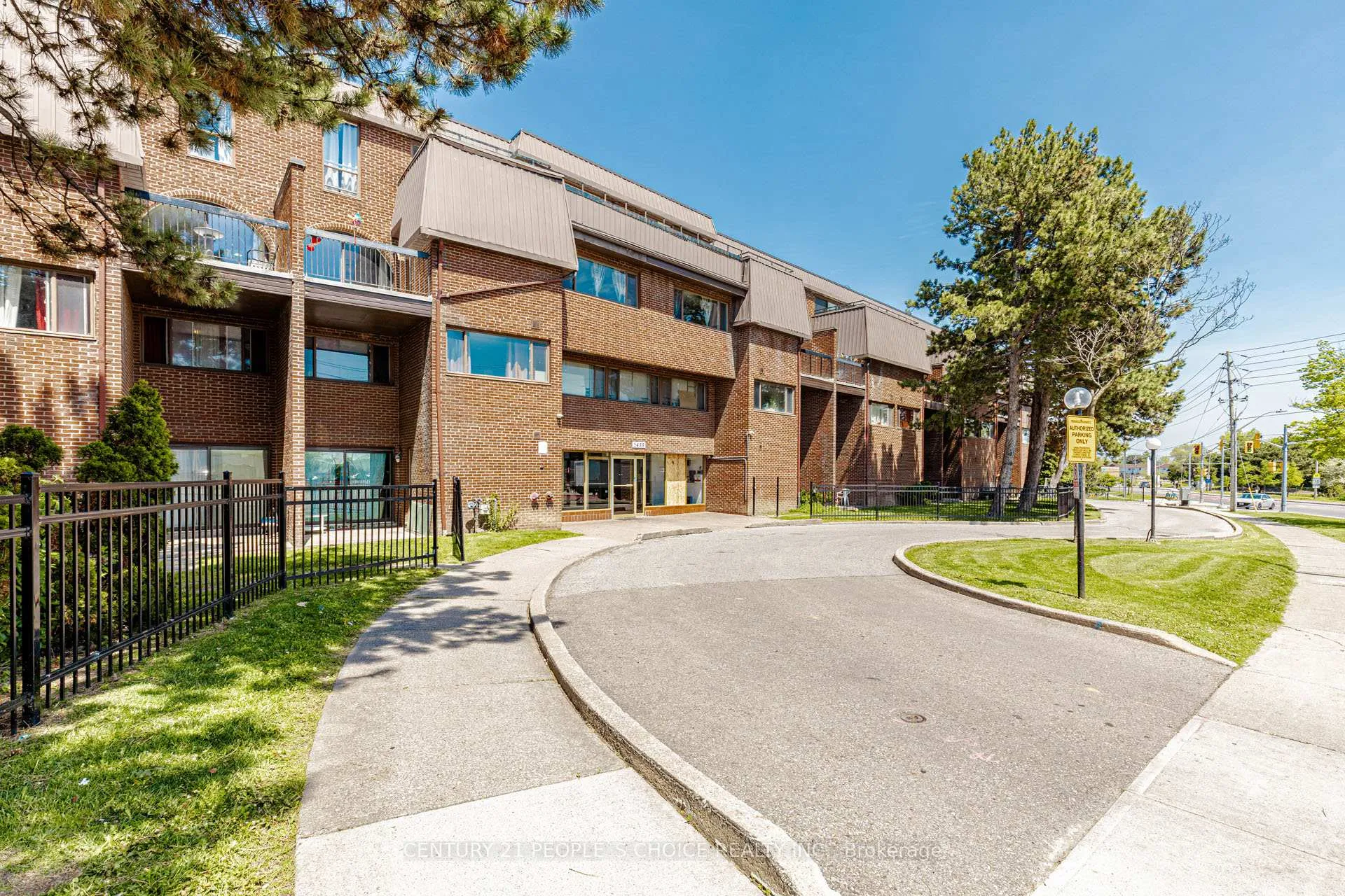 Photo of Unit 219, 3455 Morning Star Drive