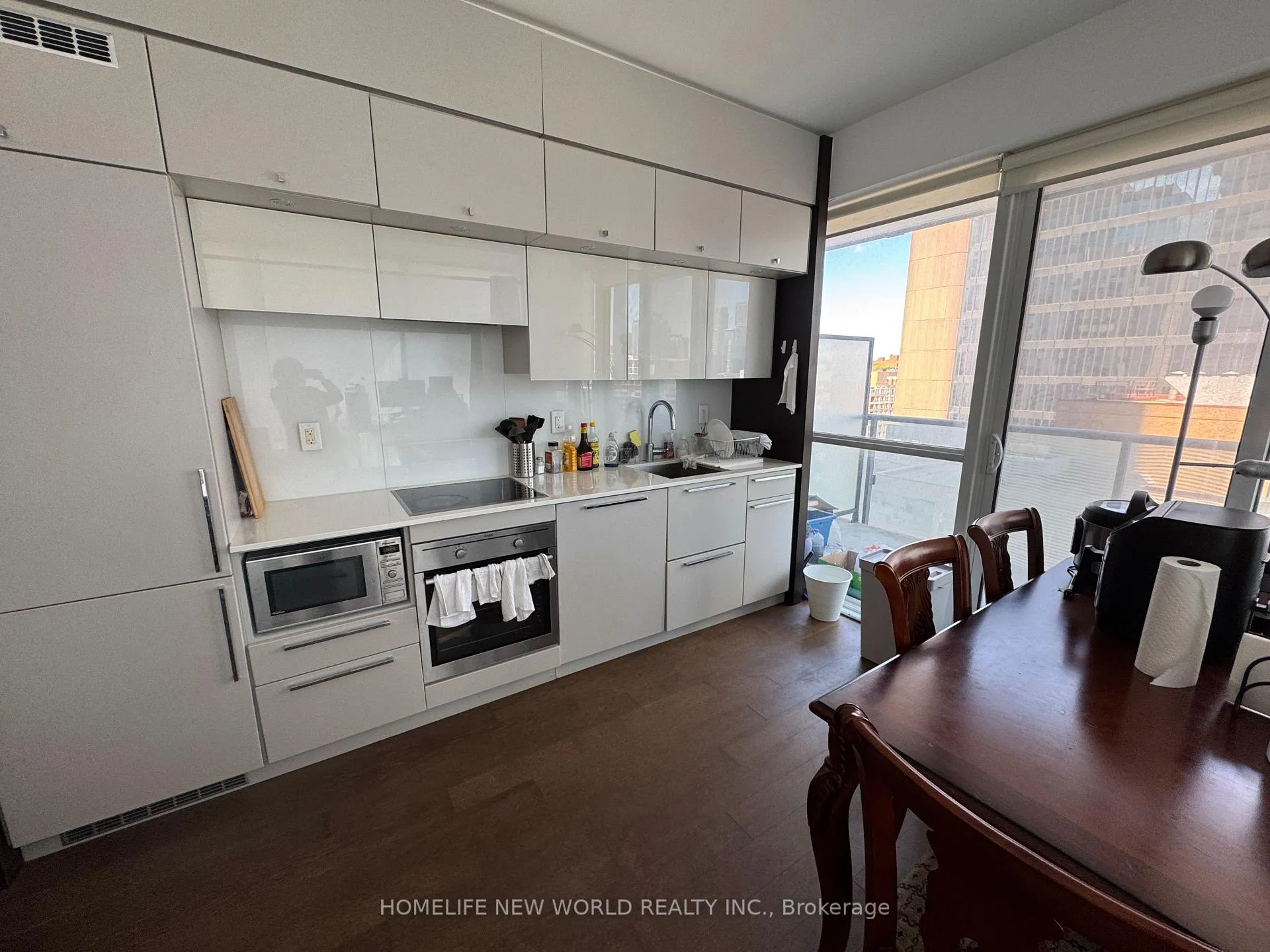Photo 2 of Unit 1709, 15 Grenville Street, Toronto, Bay Street Corridor — HOMEH