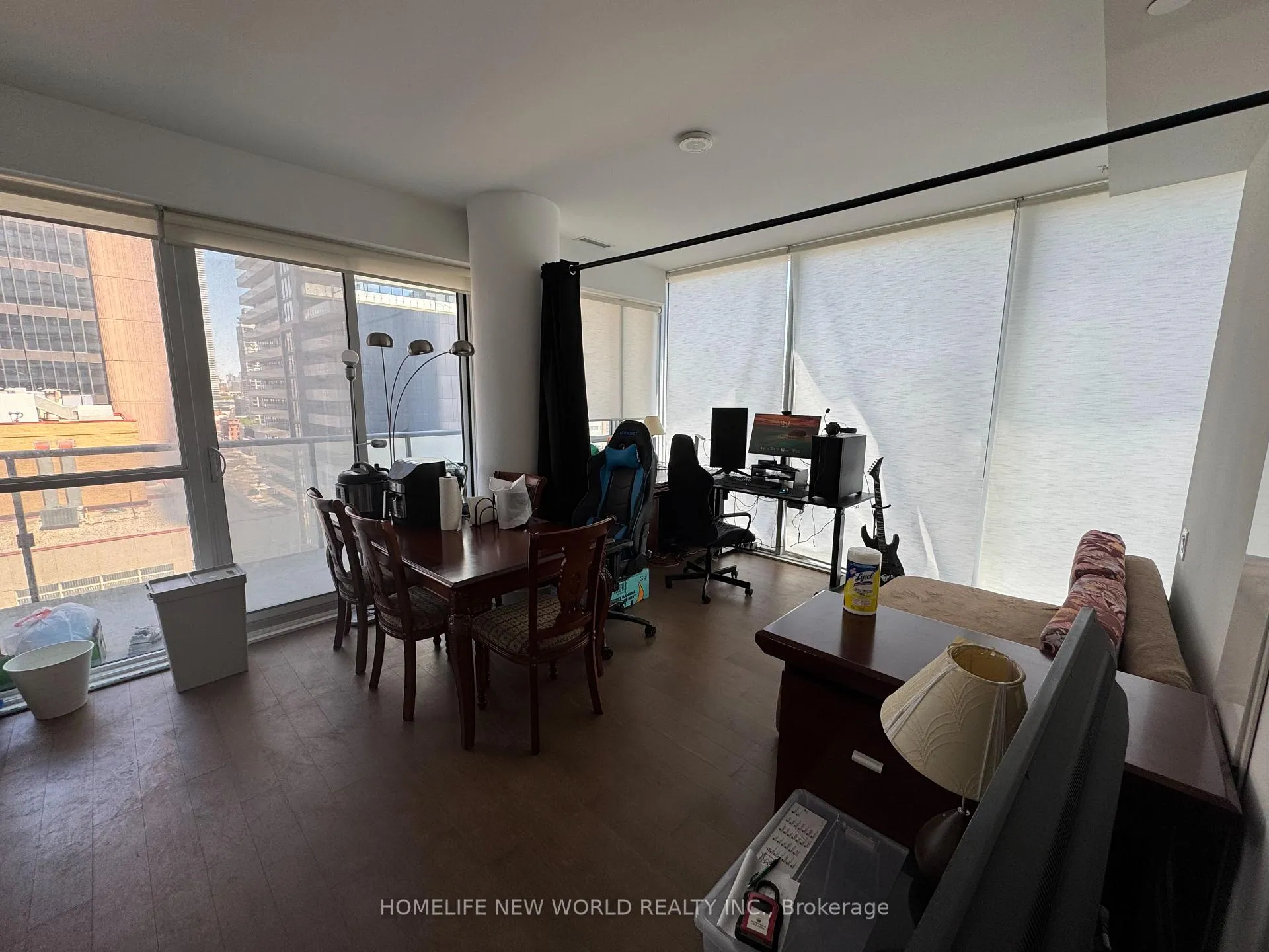 Photo 3 of Unit 1709, 15 Grenville Street, Toronto, Bay Street Corridor — HOMEH