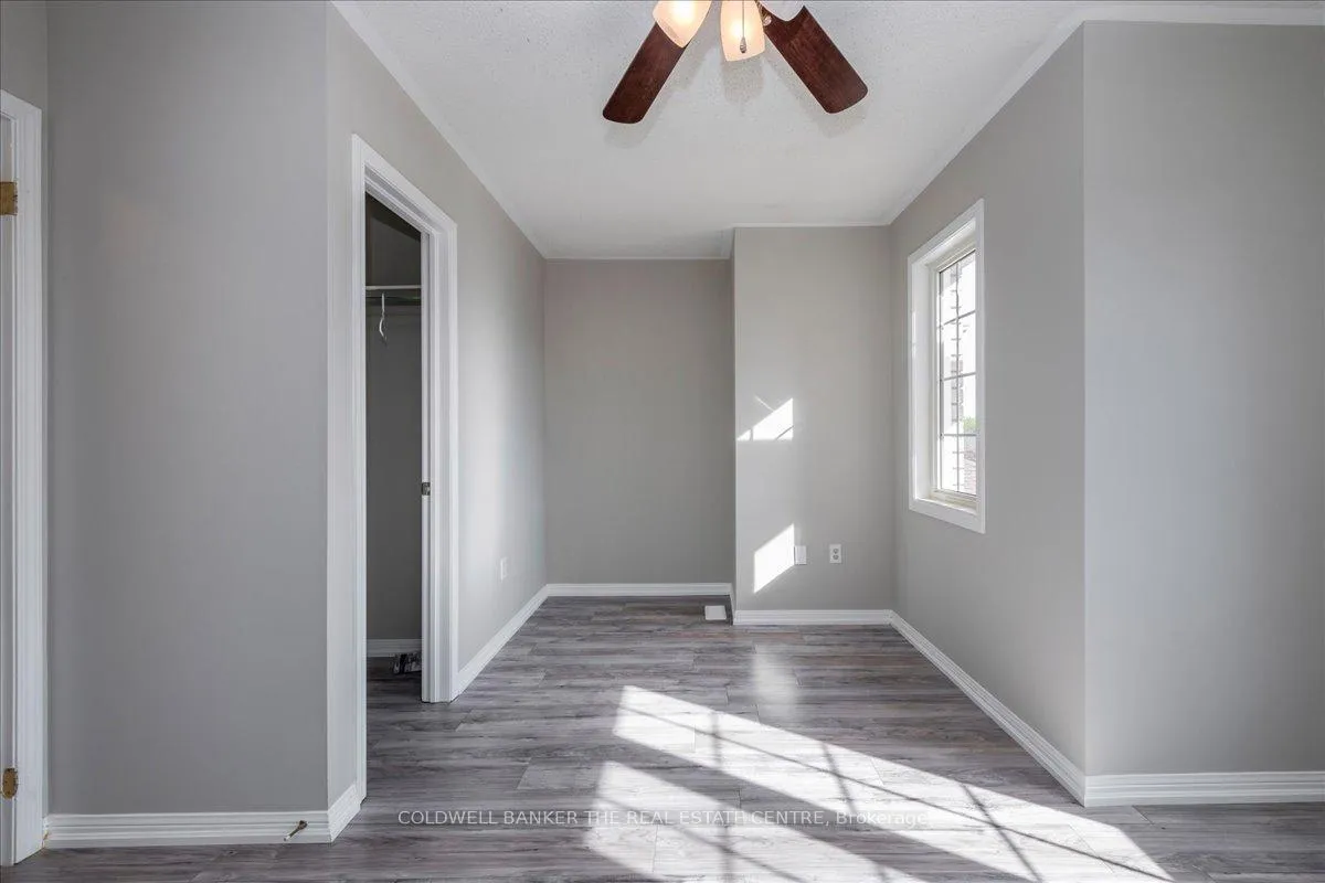 Photo 16 of 25 Coleman Drive, Barrie, Edgehill Drive — HOMEH
